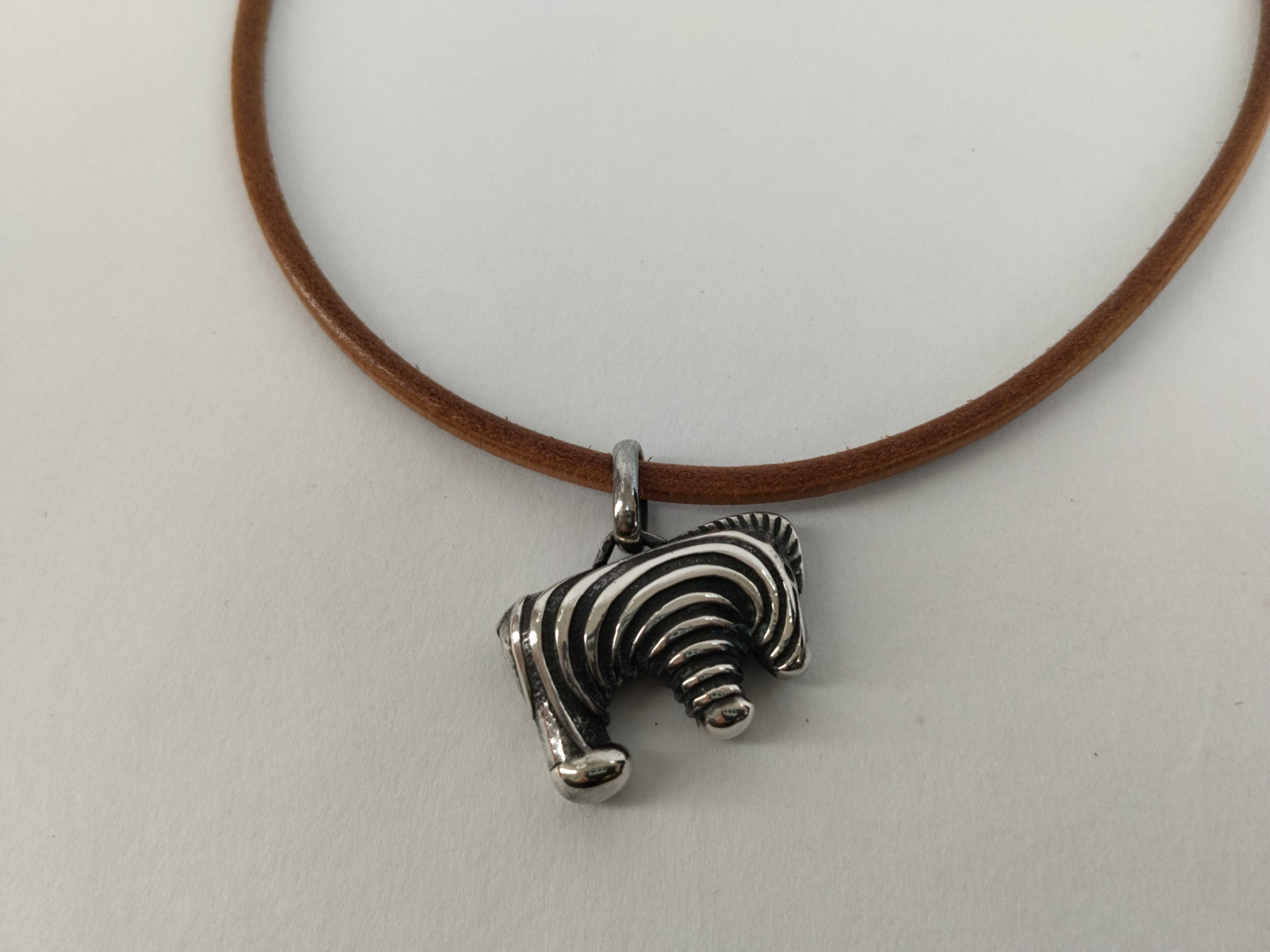 Bijouterie Fantasy Zebra Choker 925 x Leather. Accessories: Box, Necklace. — view 2