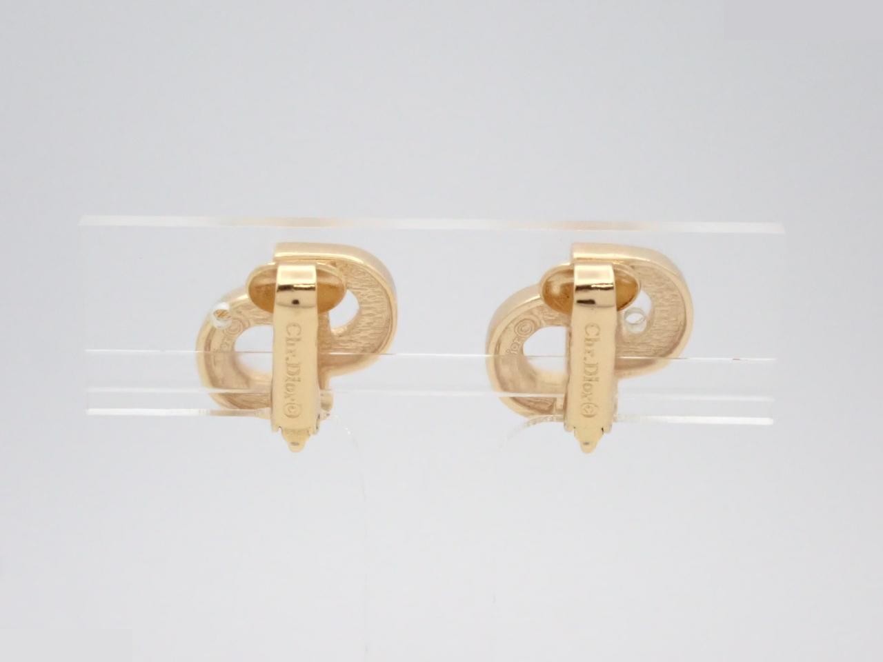 Other lines: Precious metals and earrings — view 2