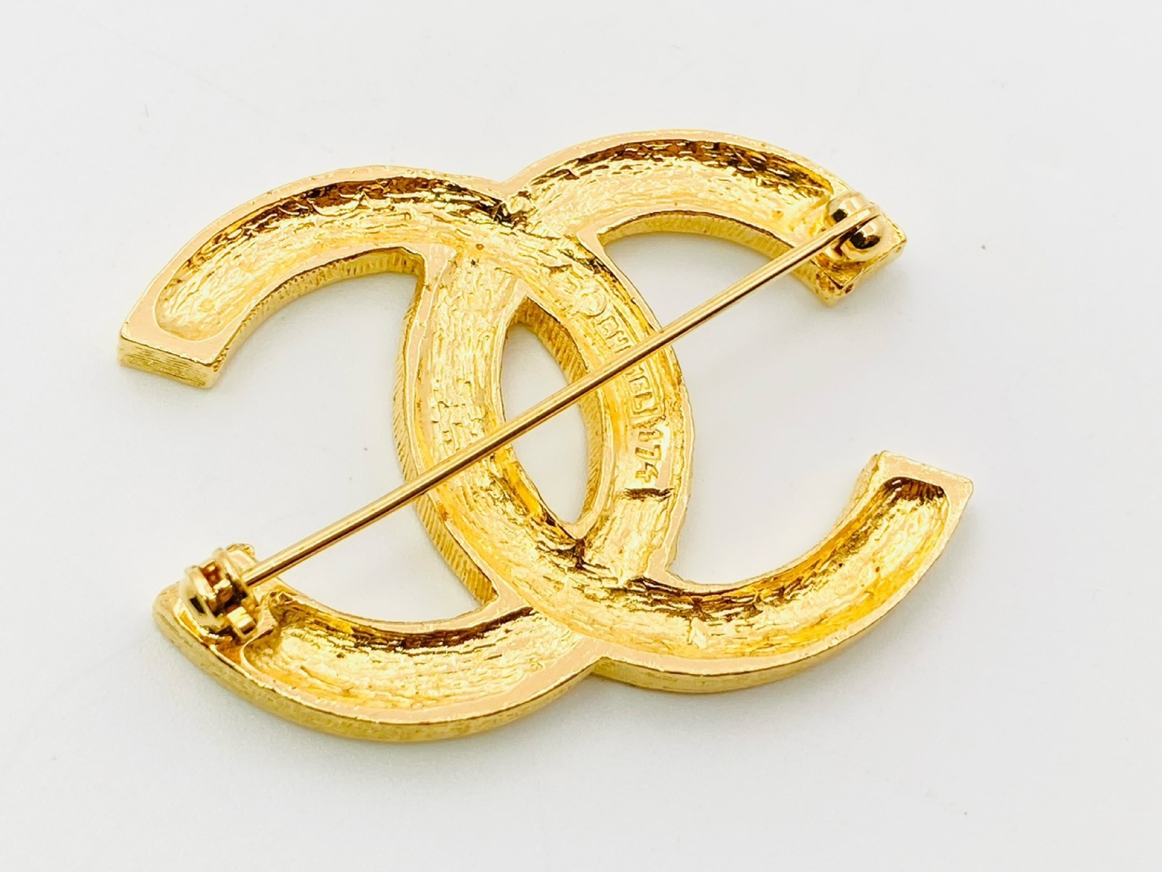 Coco Mark Rhinestone Brooch with Engraving 174 Brooch — view 2