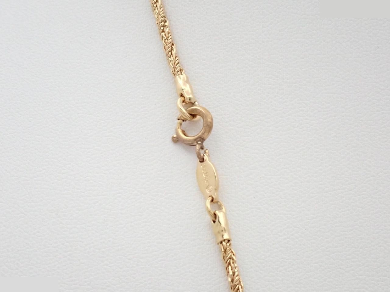 Other lines: Precious metals, necklaces, pendants, chains approximately 90cm long. — view 2