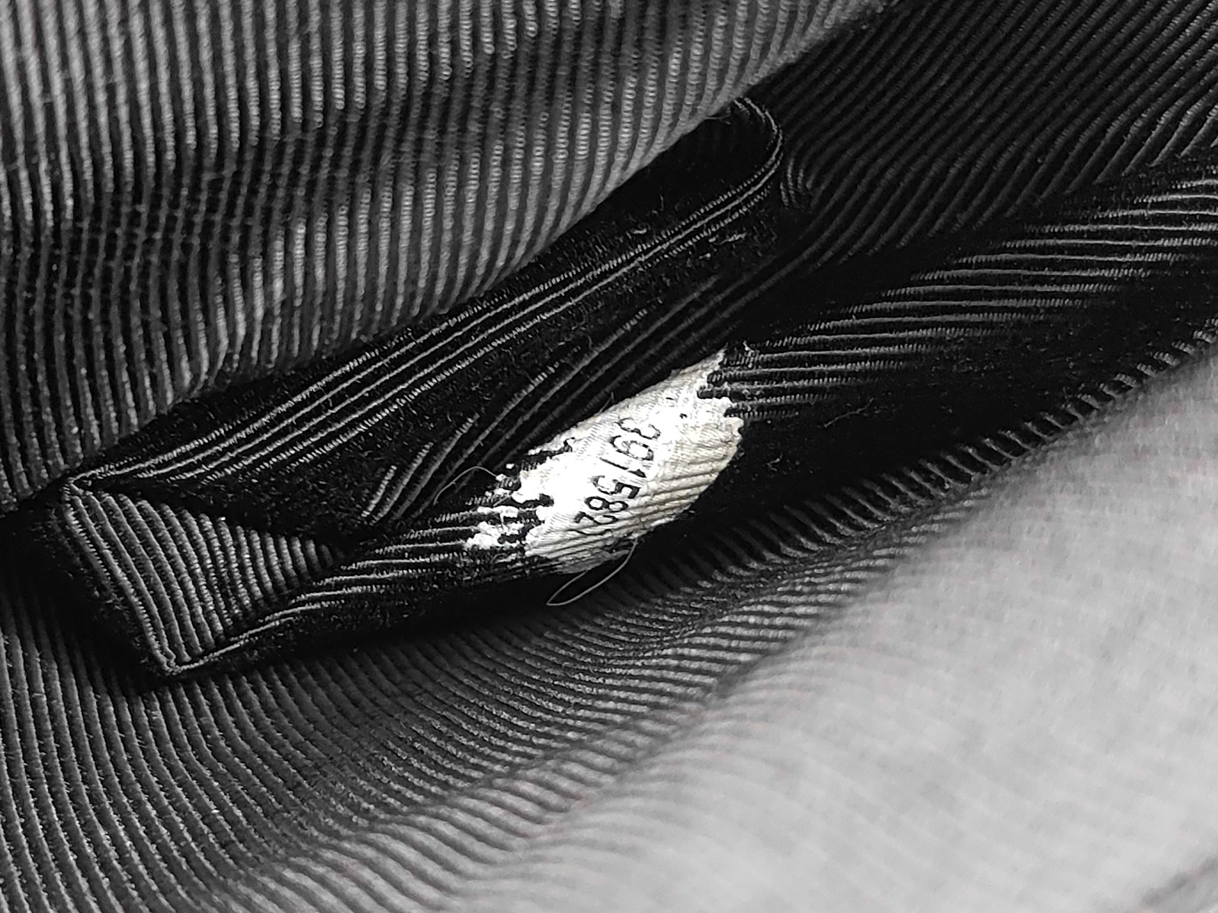 Caviar Skin Matelassé Chain Tote Bag (Series 3) — view 15