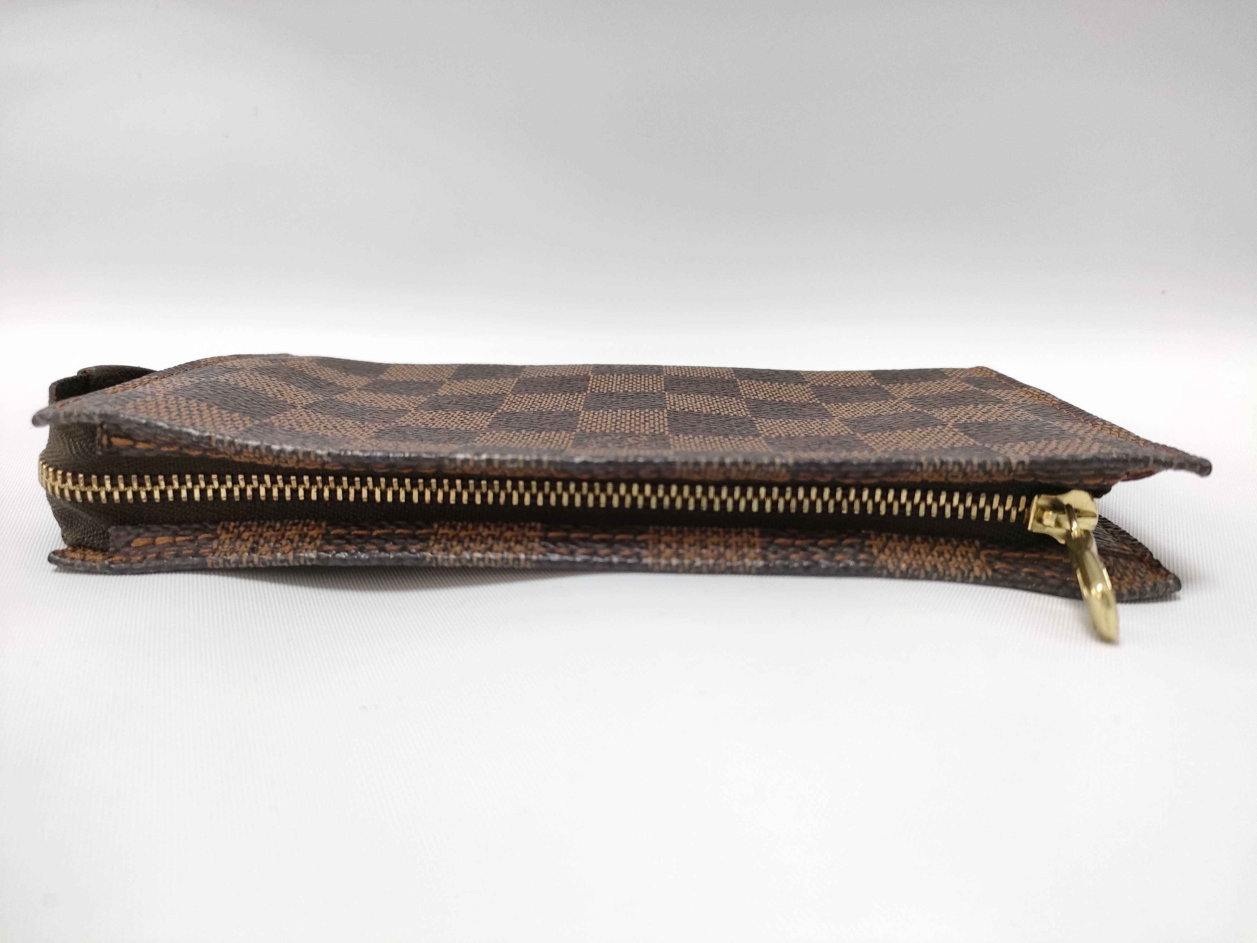 Damier Ebene Maret accessory pouch — view 4