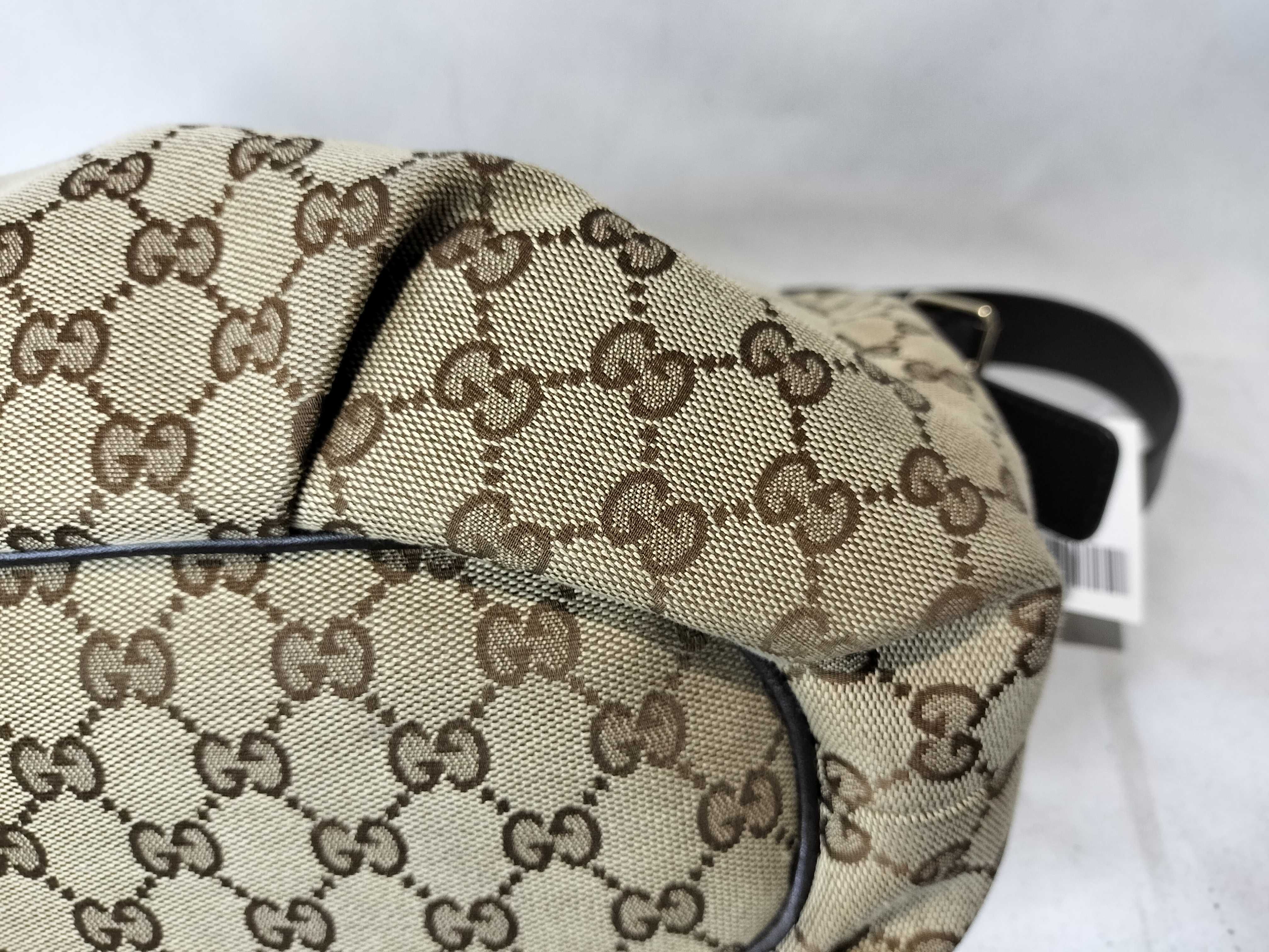 GG Canvas 388930 Shoulder Bag — view 6