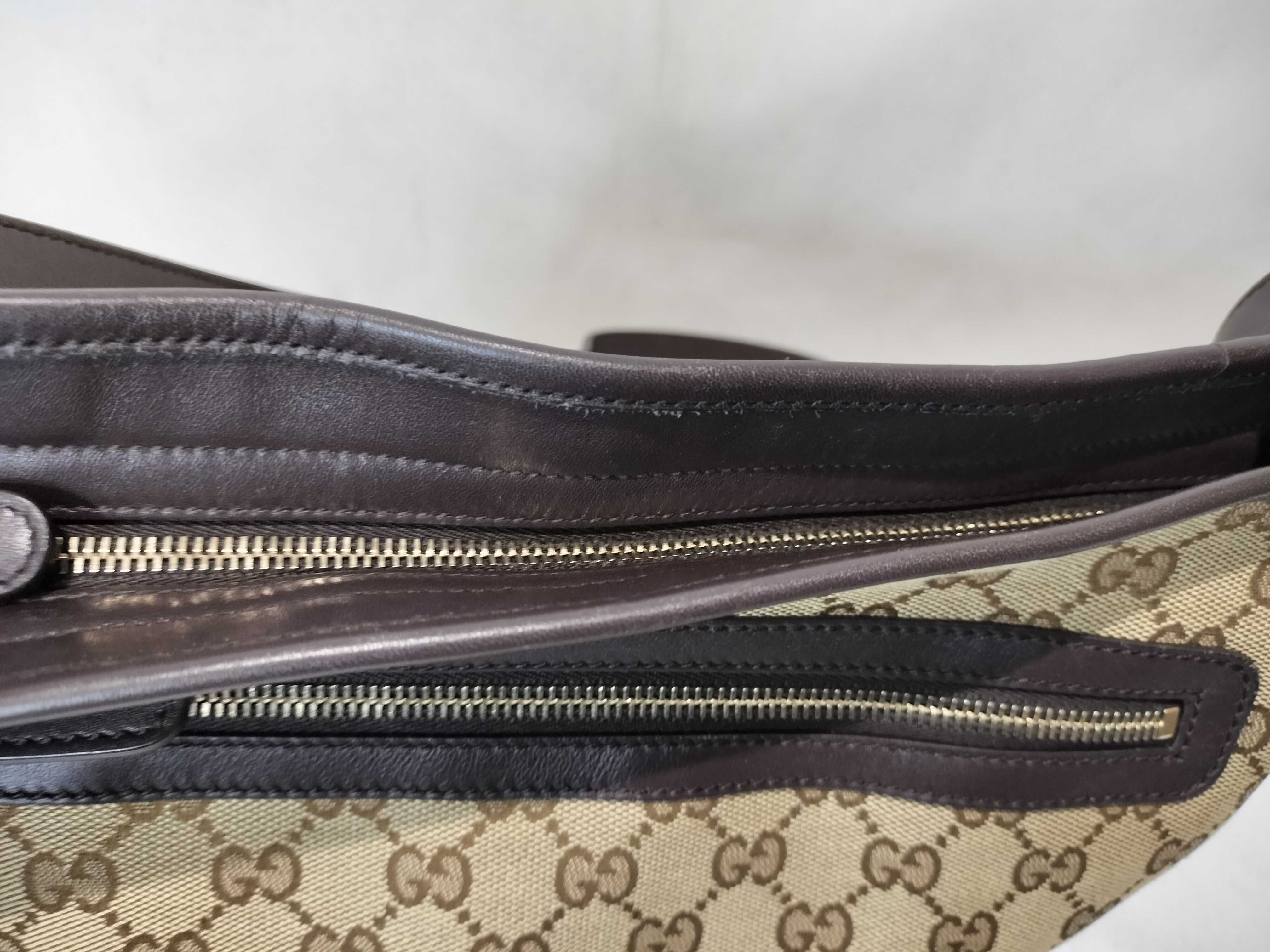 GG Canvas 388930 Shoulder Bag — view 8