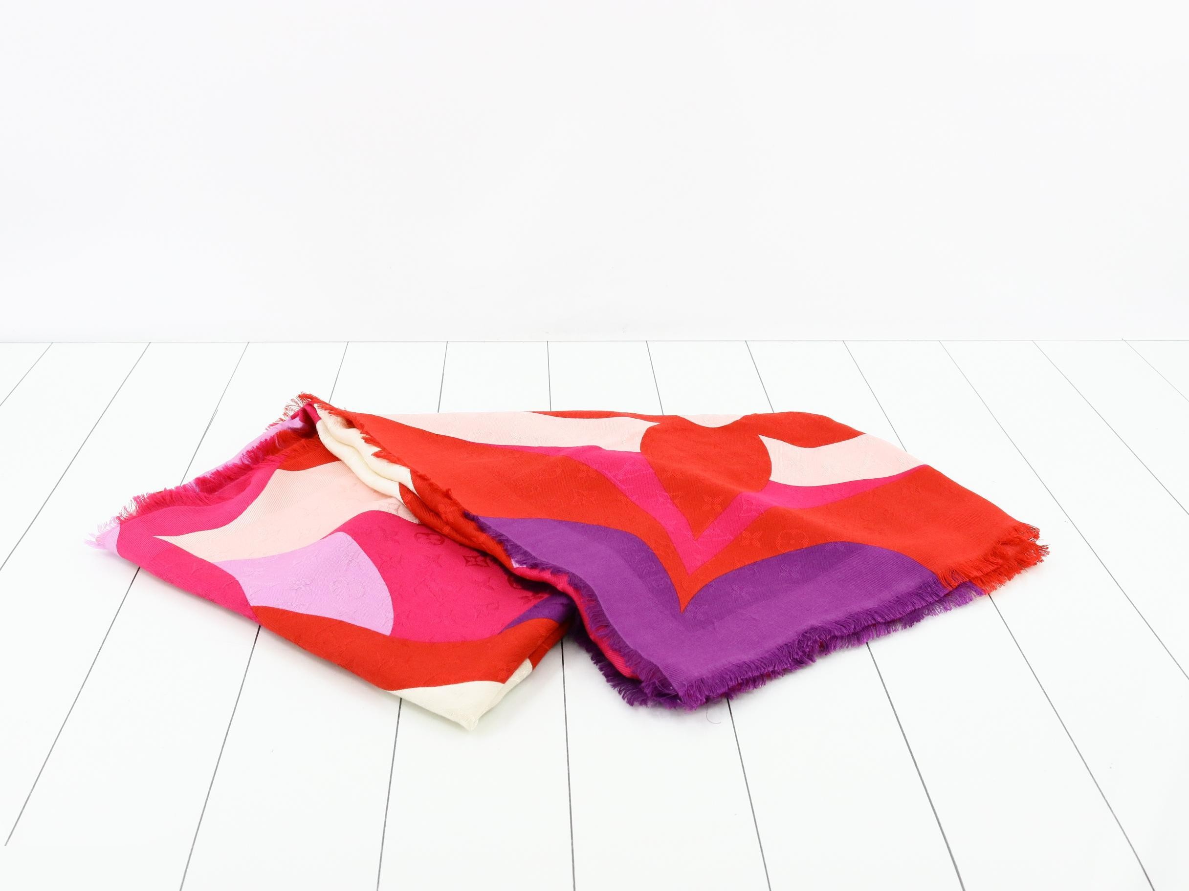 M70665 Shawl - Monogram - Large Stole — view 2
