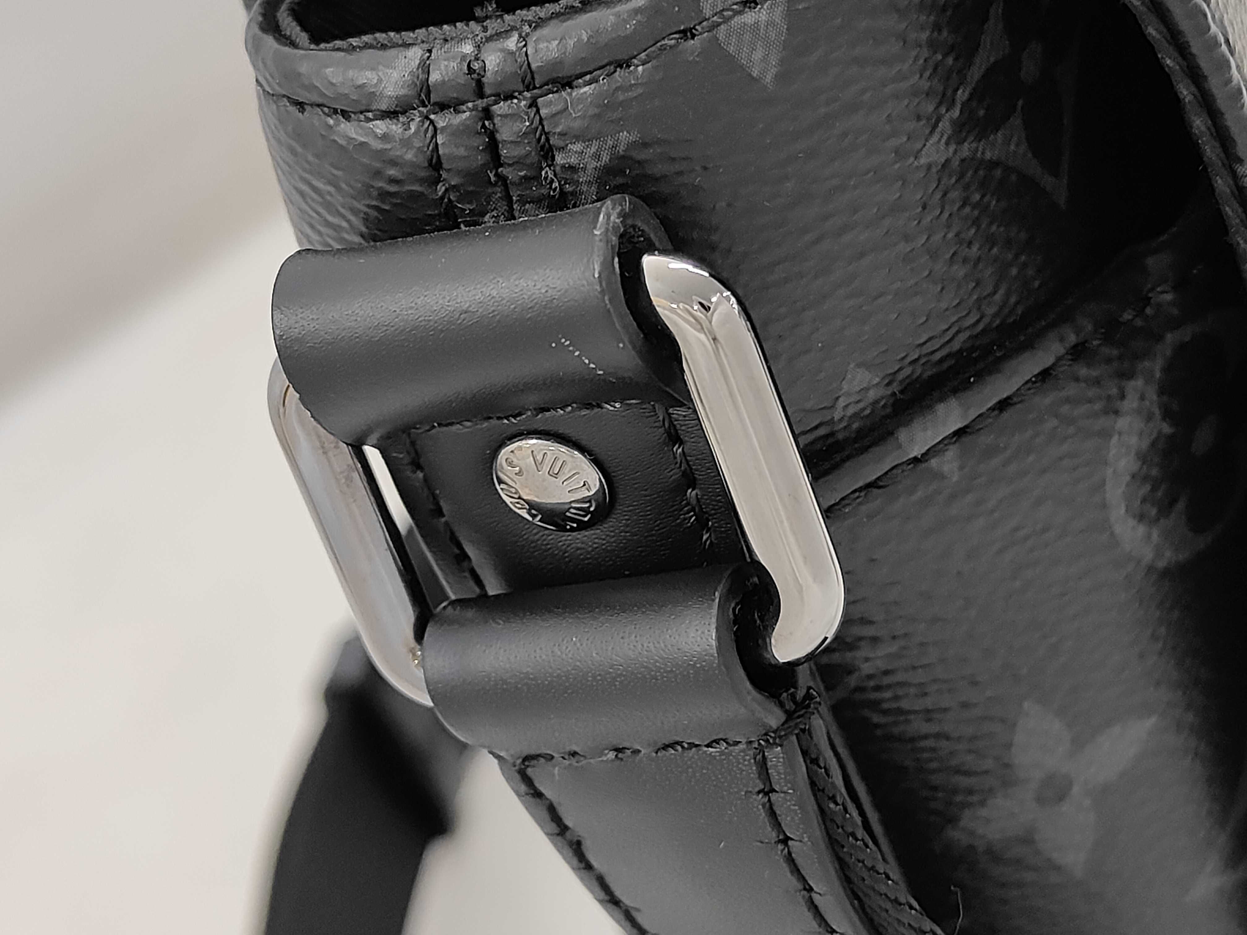 District Shoulder Bag — view 5