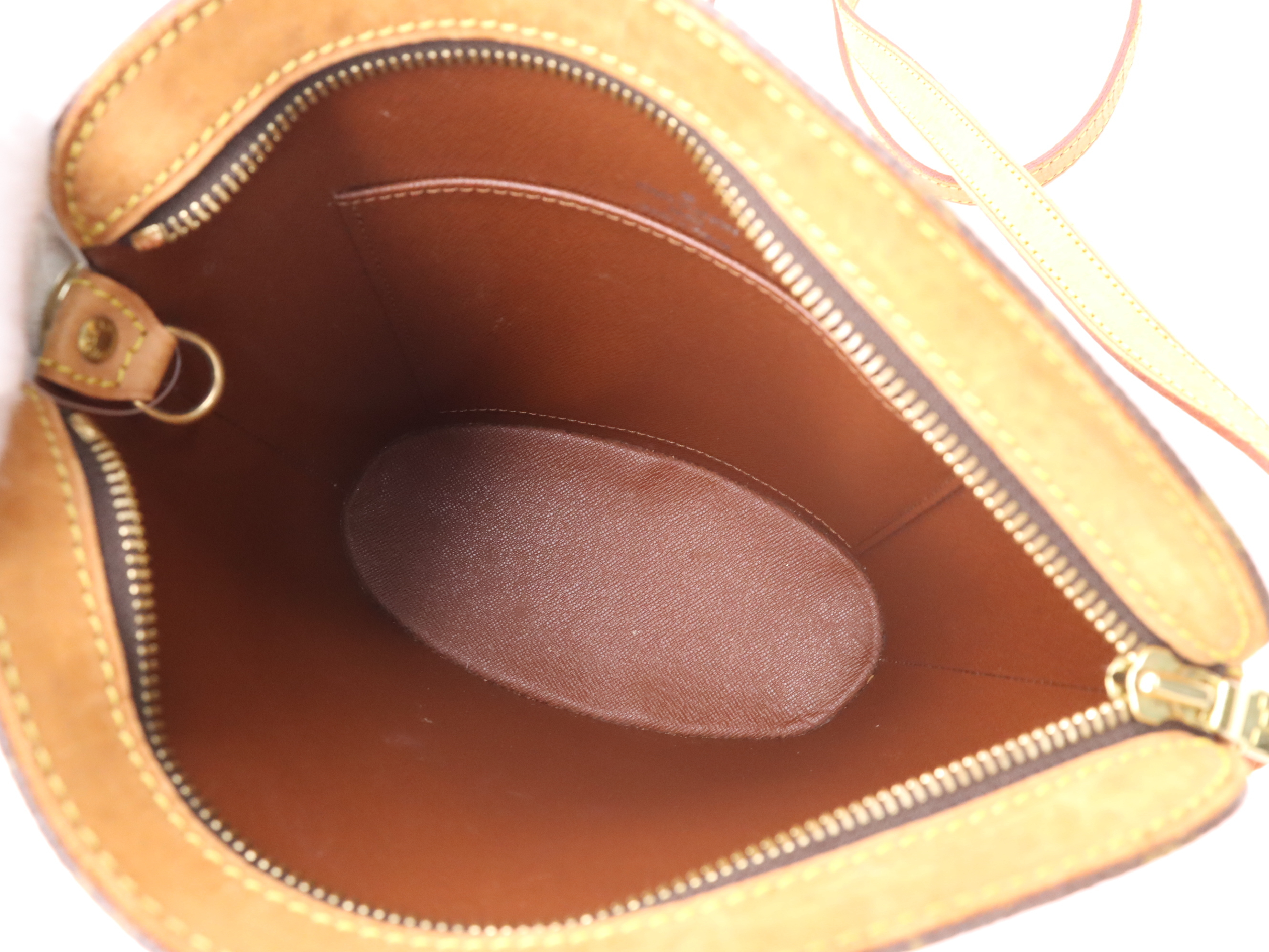 M51290 Monogram Druot Shoulder Bag — view 11