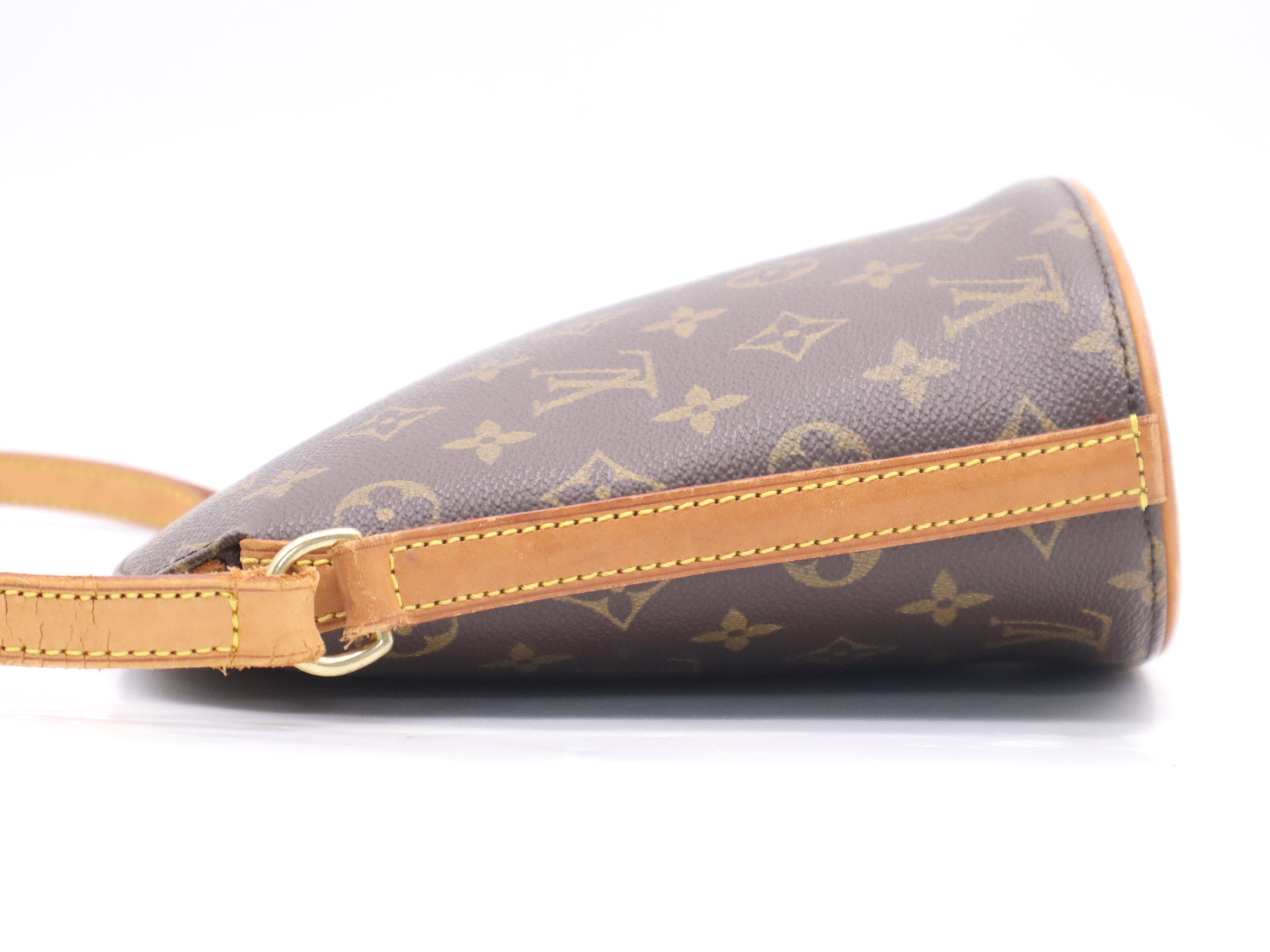 M51290 Monogram Druot Shoulder Bag — view 3