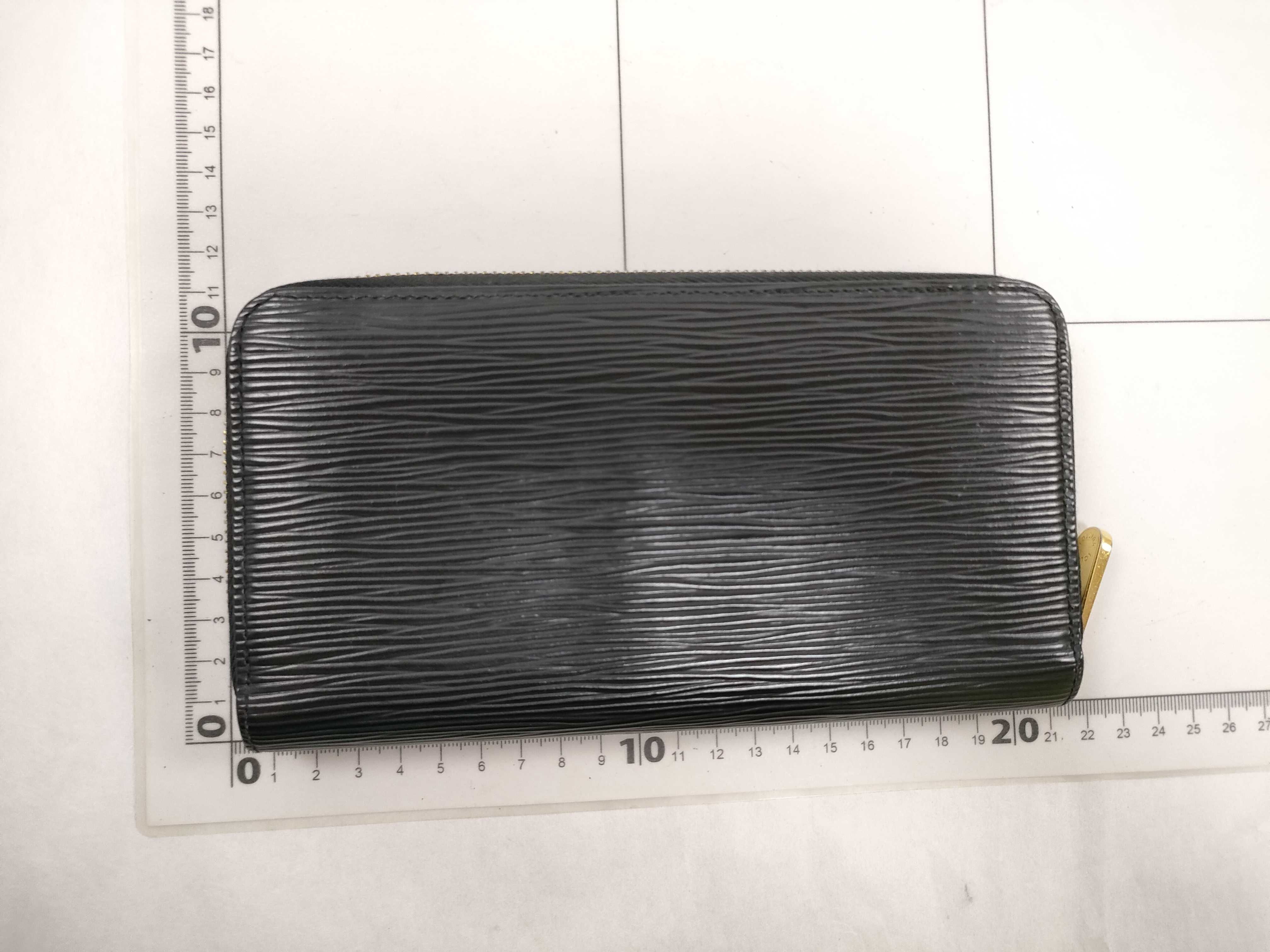 Epi Leather Wallet M61857 IC Chip Wallet — view 2