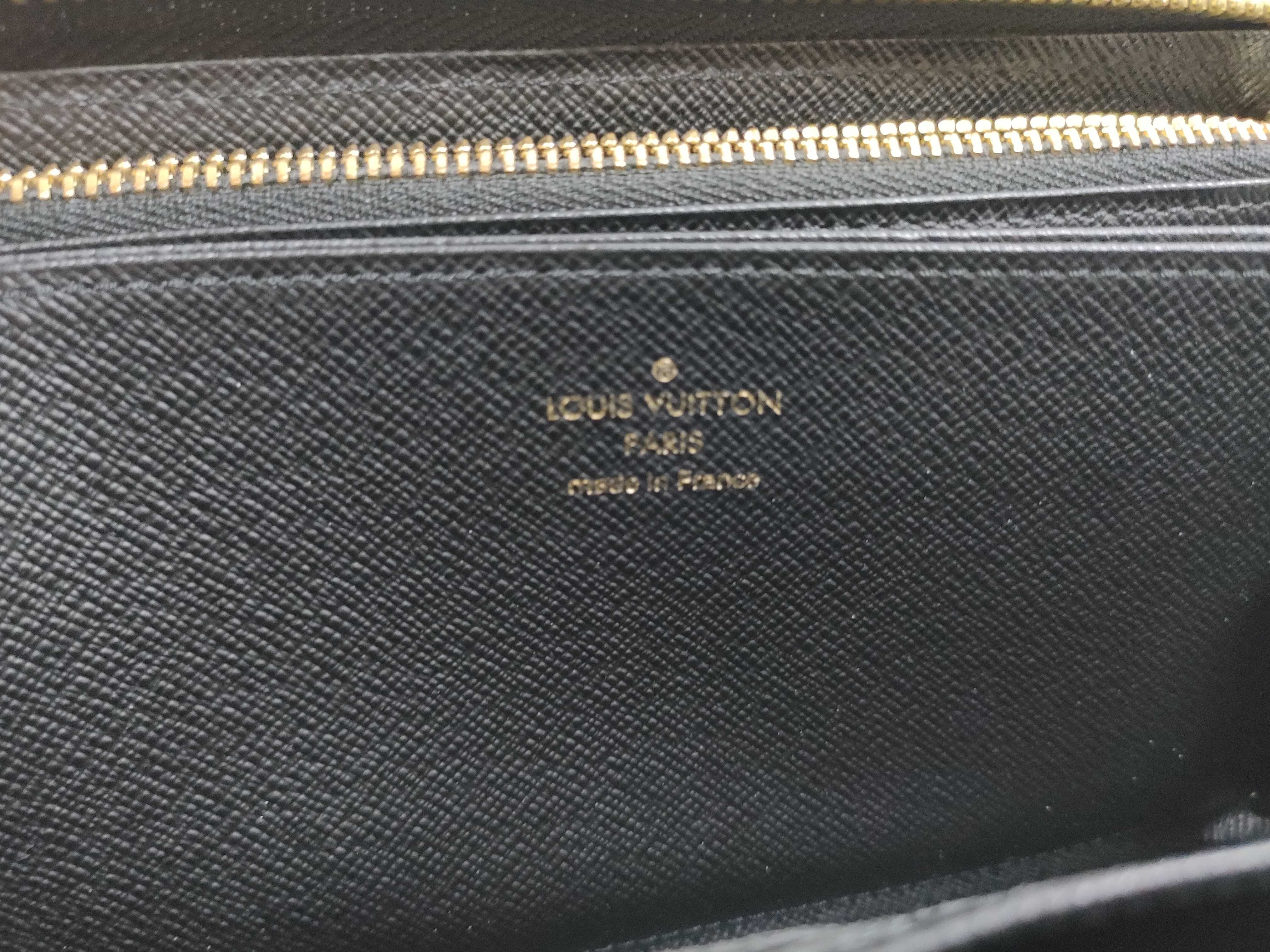 Epi Leather Wallet M61857 IC Chip Wallet — view 10