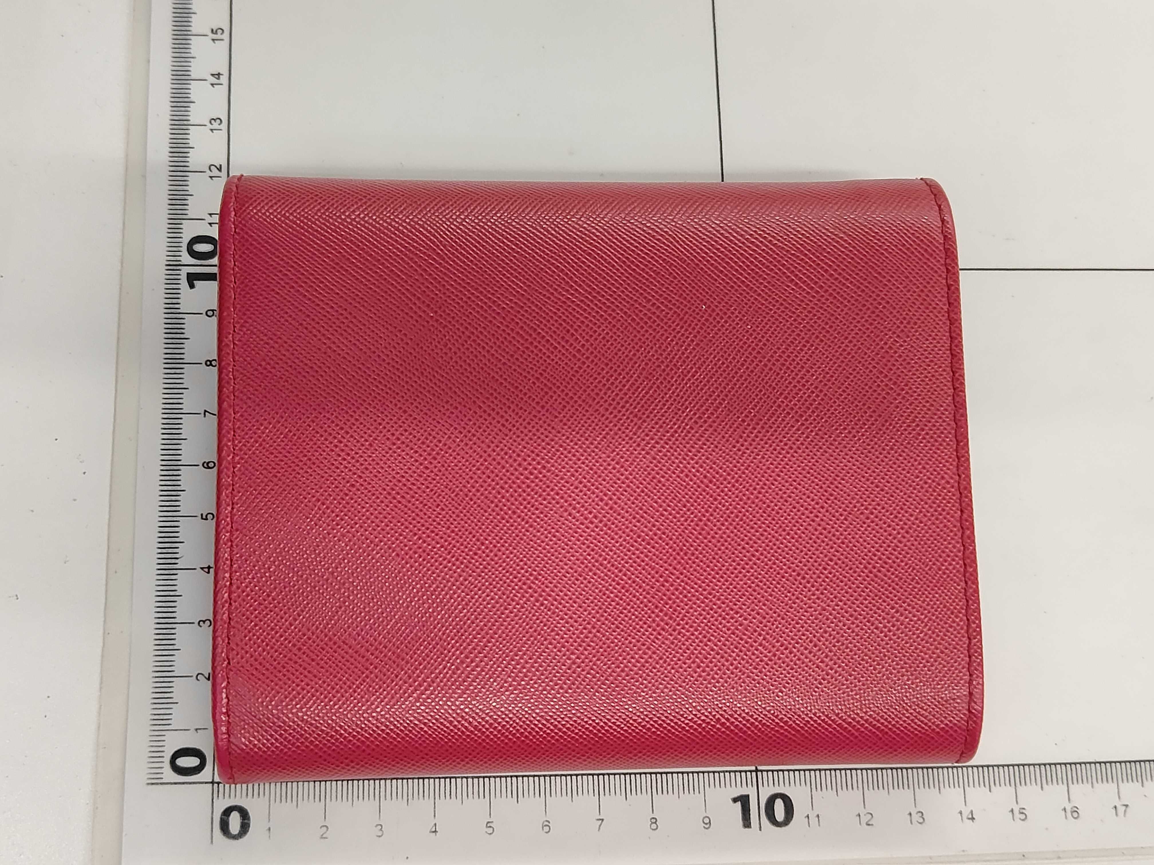 Saffiano Metal 1M0170 Leather Compact Wallet Pink — view 2
