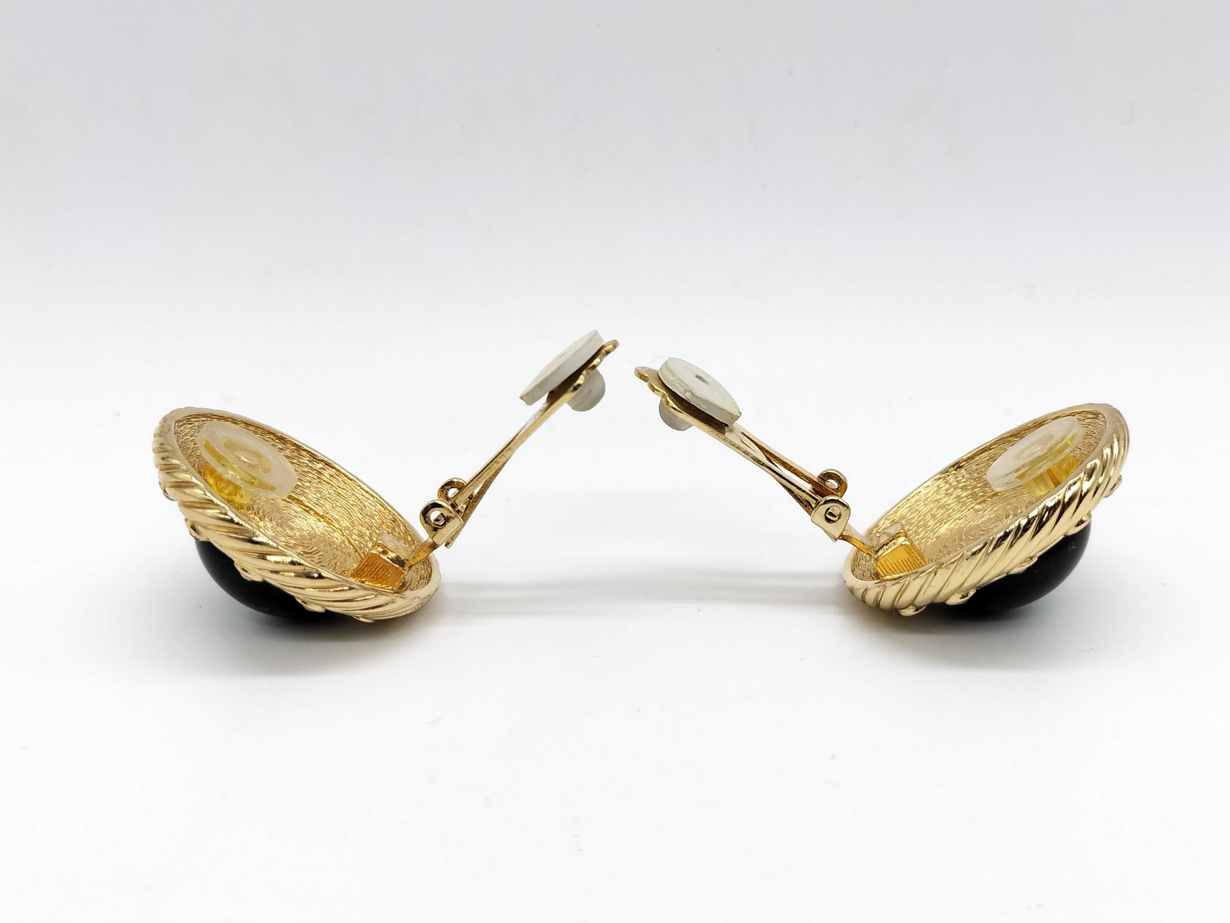 Earrings — view 5