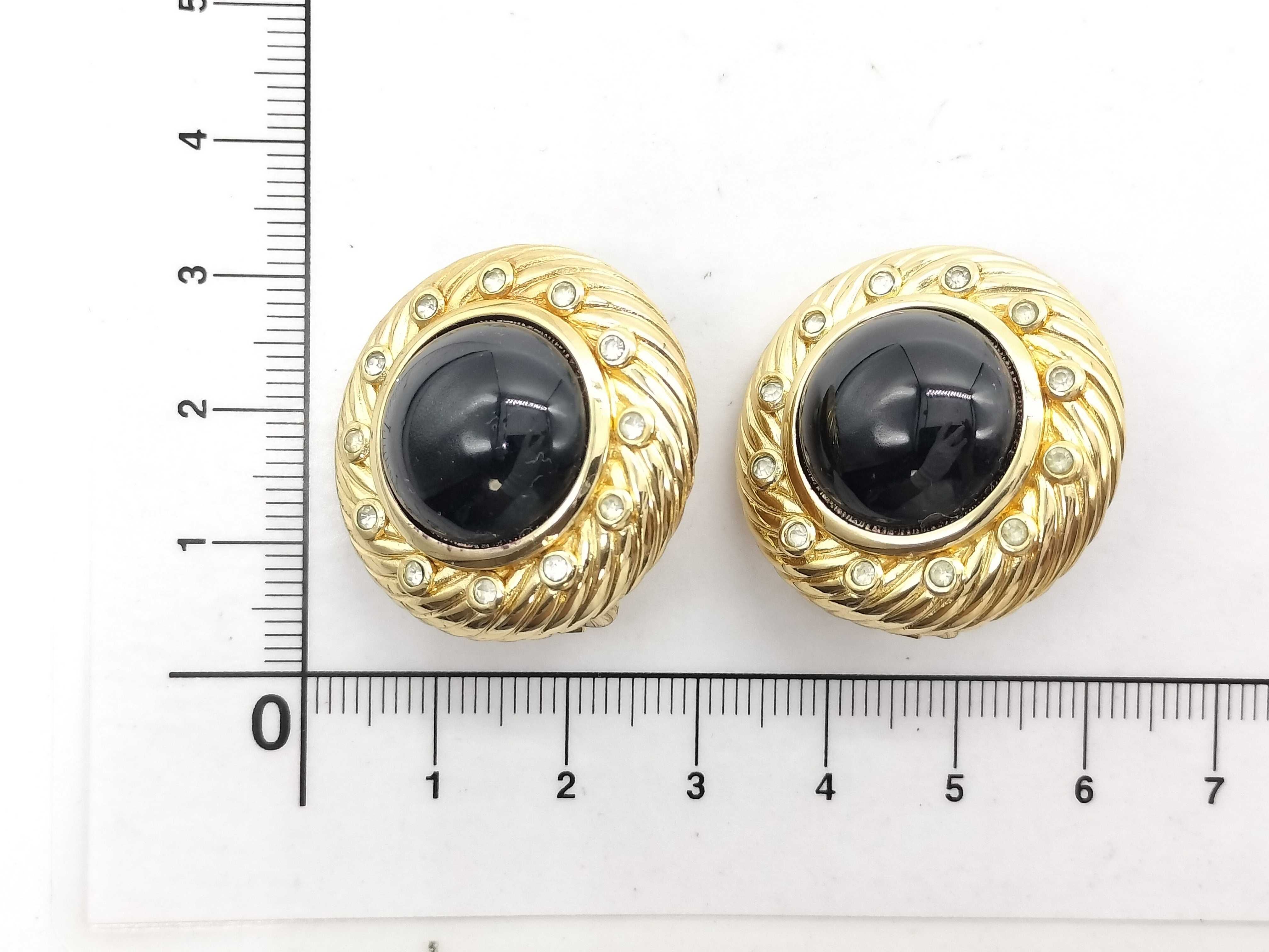 Earrings — view 6