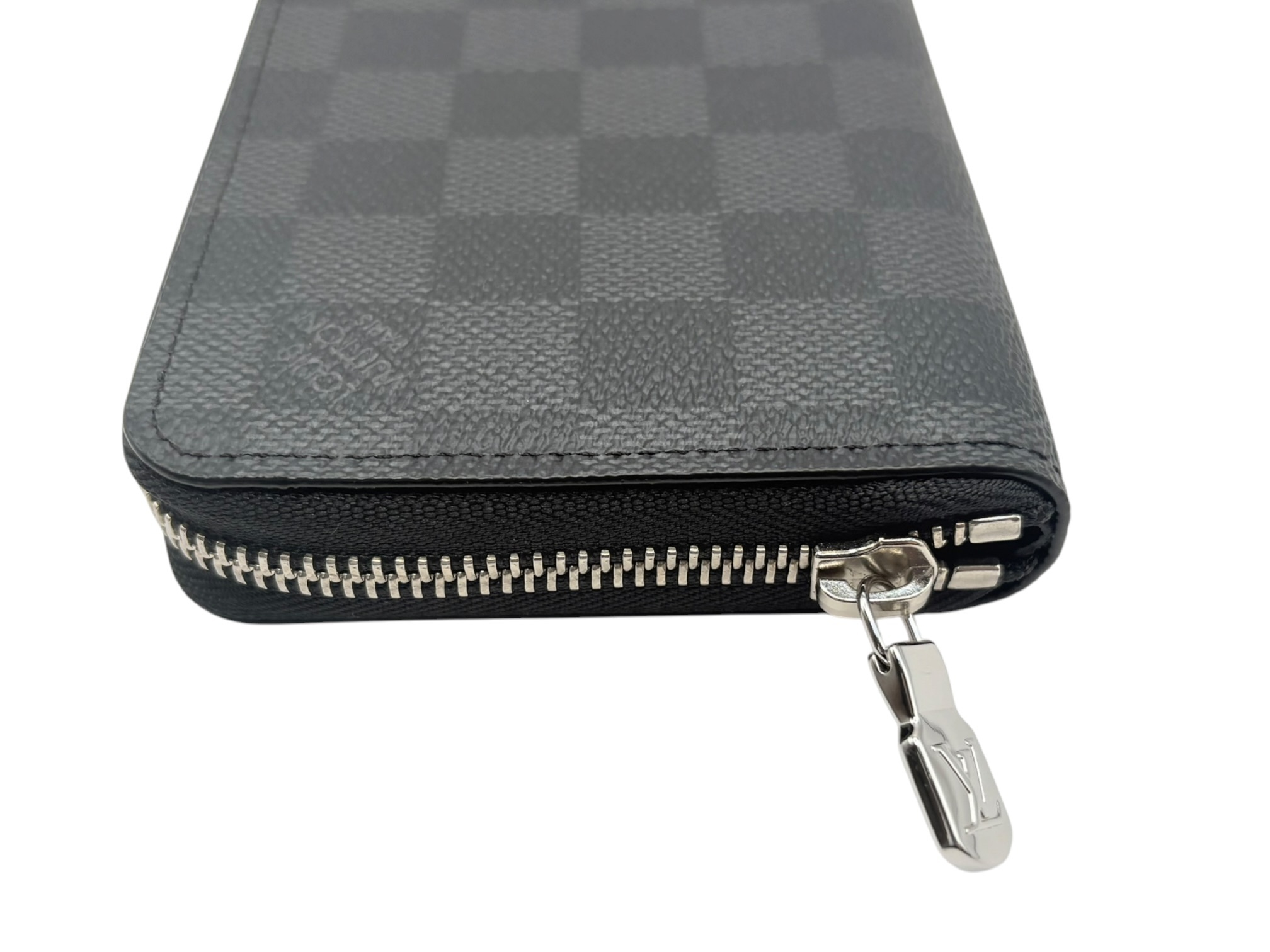 Damier Graphite Zippy Wallet Horizontal N00056 Noir Round Zip Wallet — view 5