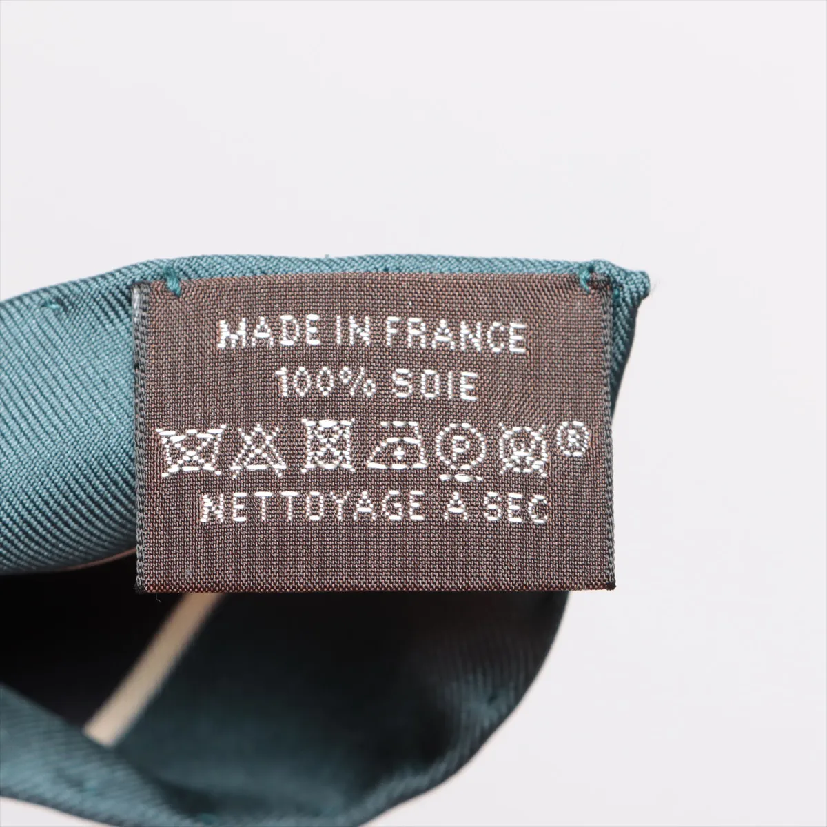 Carre 90 DUO COSMIQUE Scarf, Silk, Orange, Slight wear and tear. — view 7