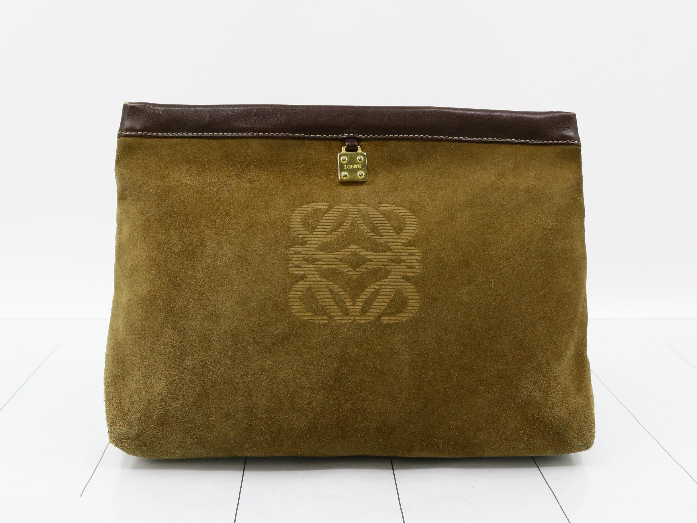 pouch