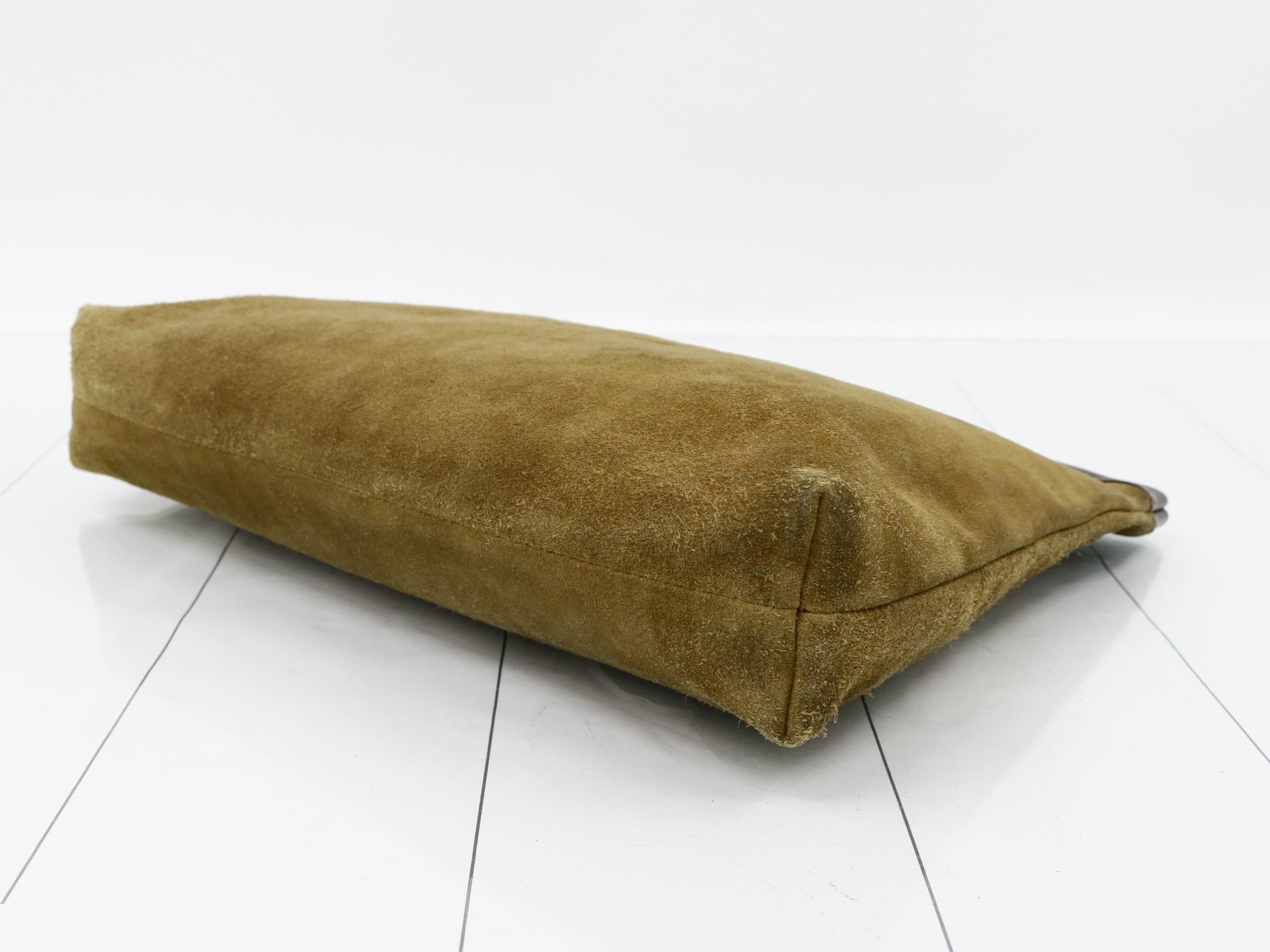 pouch — view 6