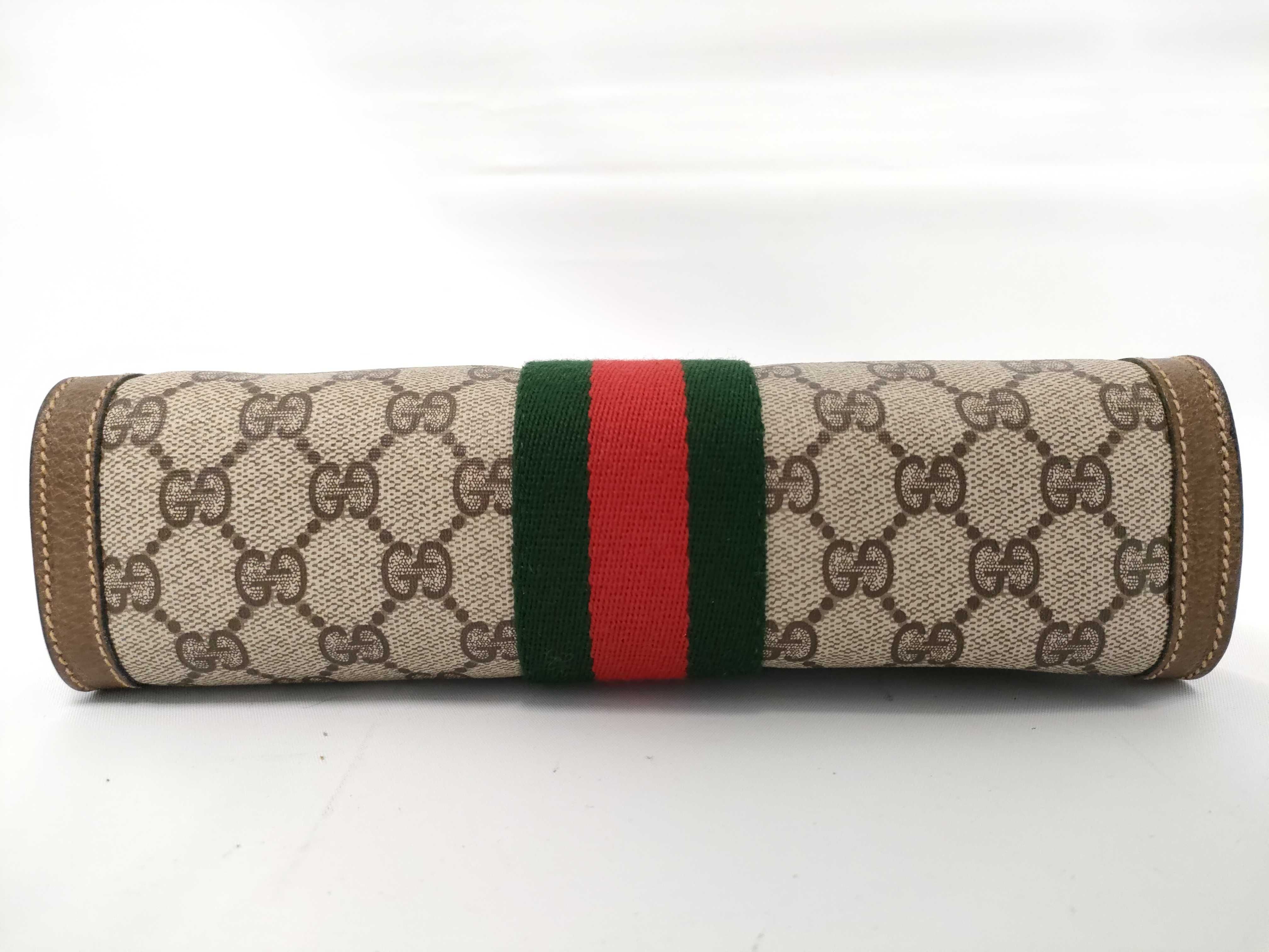 GG Supreme Gucci GG Plus Sherry Clutch Bag — view 3