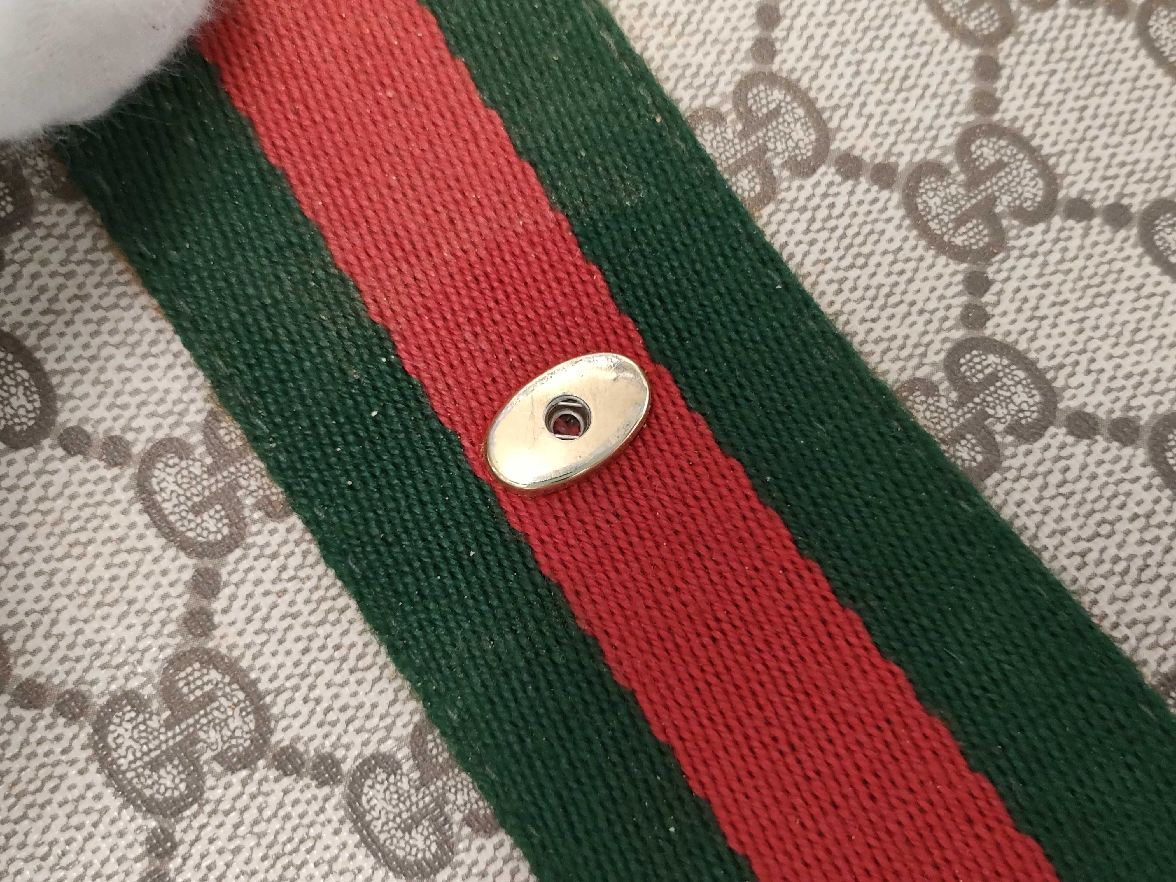 GG Supreme Gucci GG Plus Sherry Clutch Bag — view 6