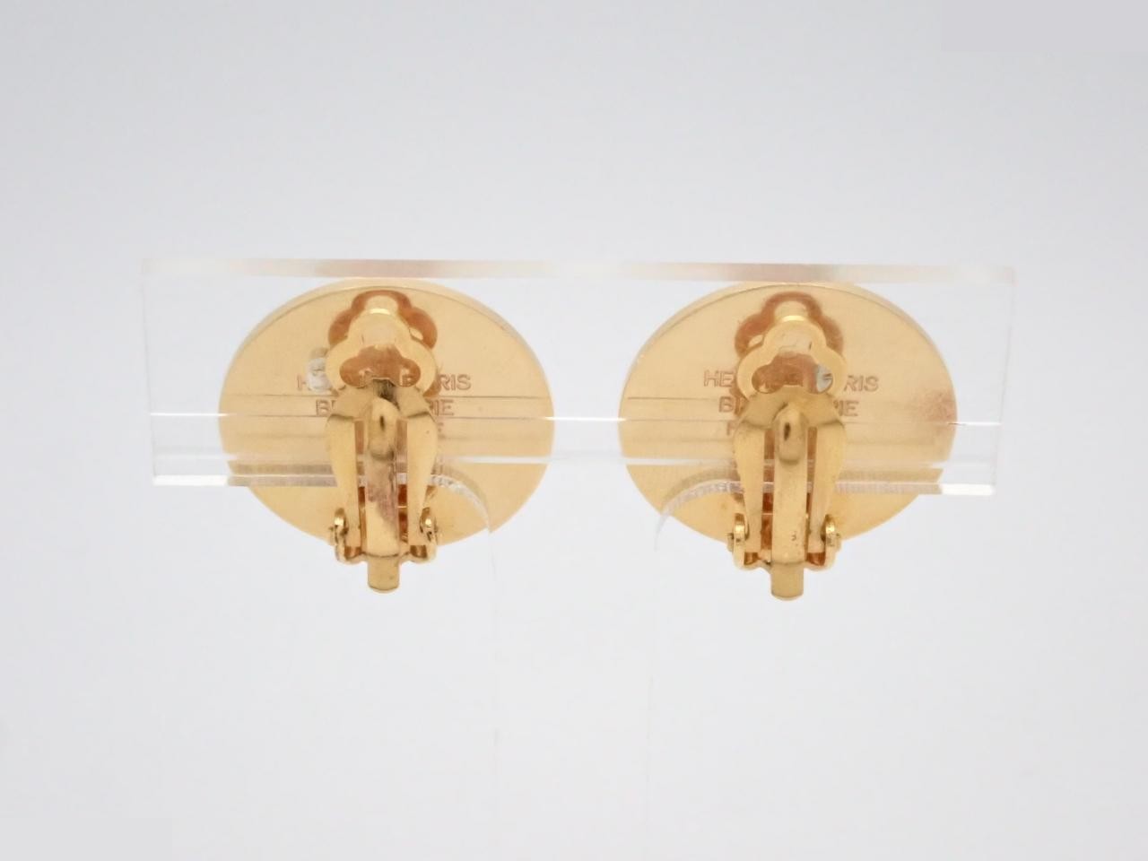 Sellier Earrings, Gold — view 2