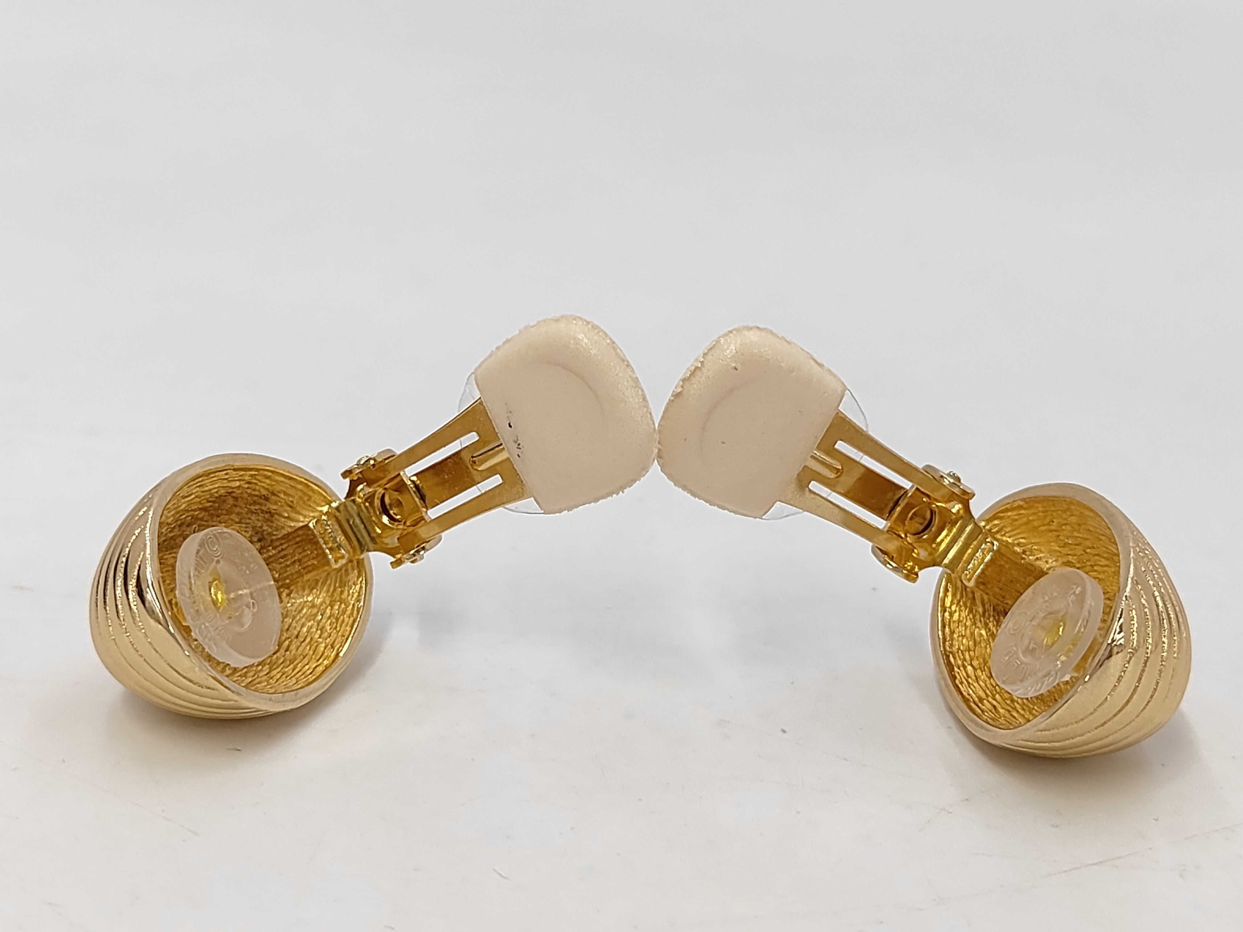 Earrings — view 4