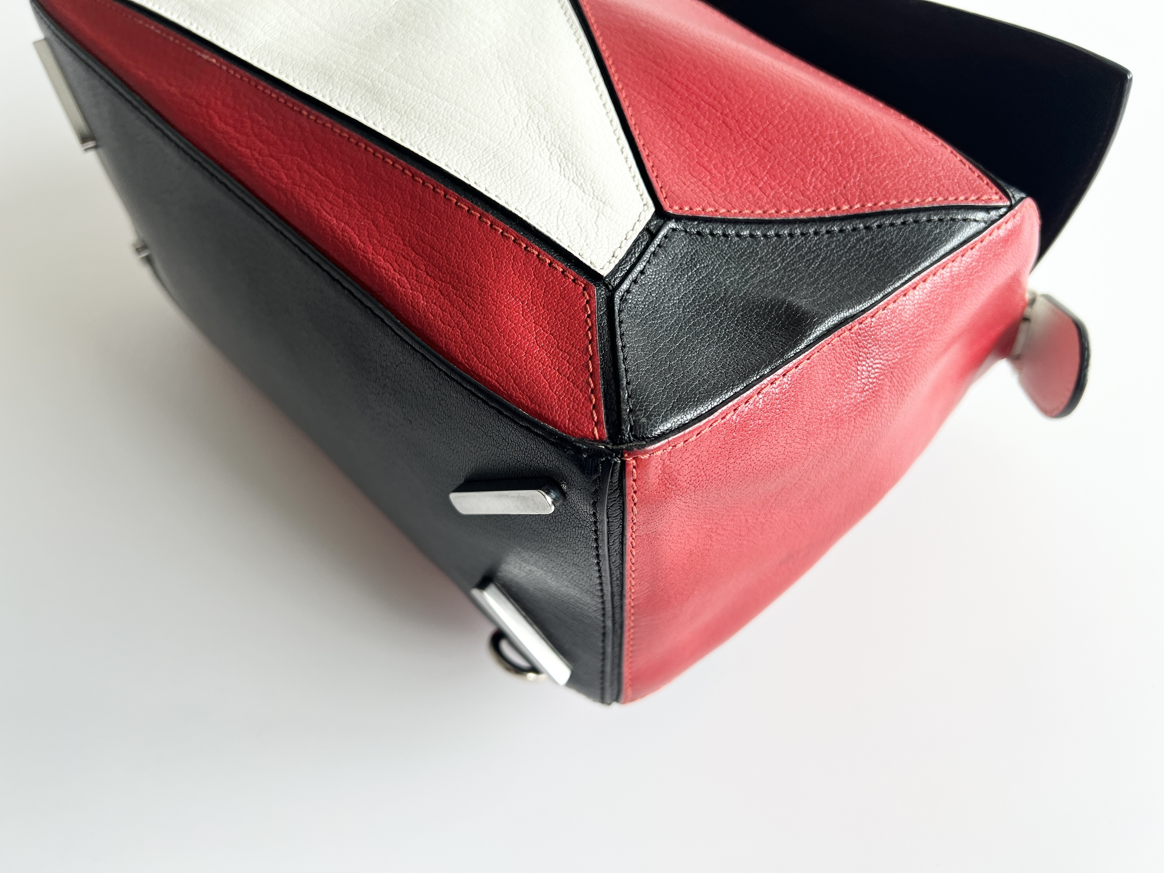 Puzzle Monogram Logo Leather 2way Shoulder Bag — view 13