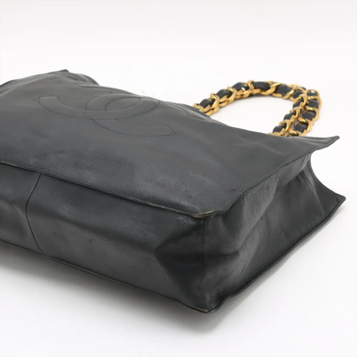Decacoco Mark Leather Chain Tote Bag Black Gold Hardware — view 3
