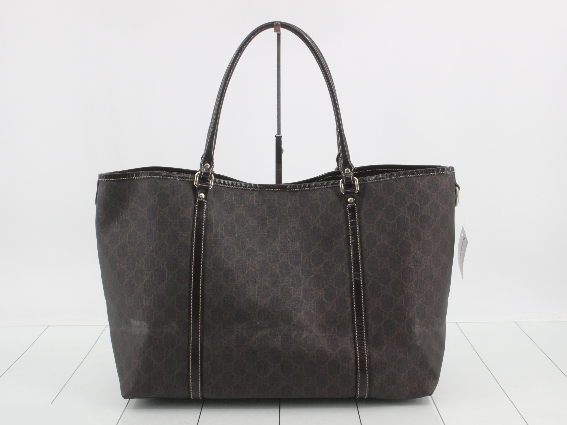GG Supreme Tote Bag — view 2