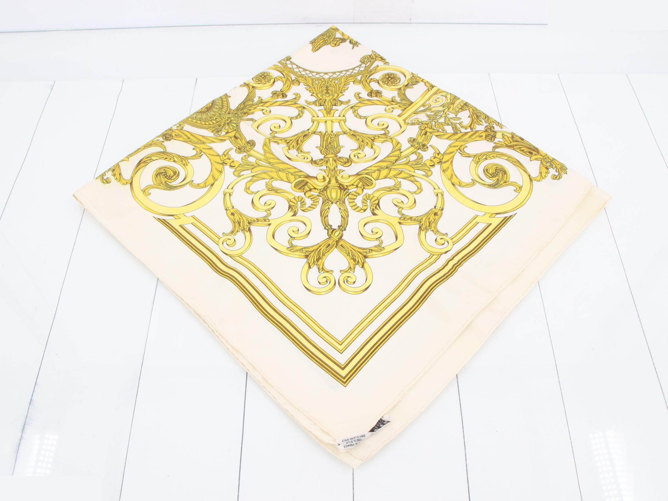 Tag attached. Carre 90 Tuileries Garden scarf. — view 2