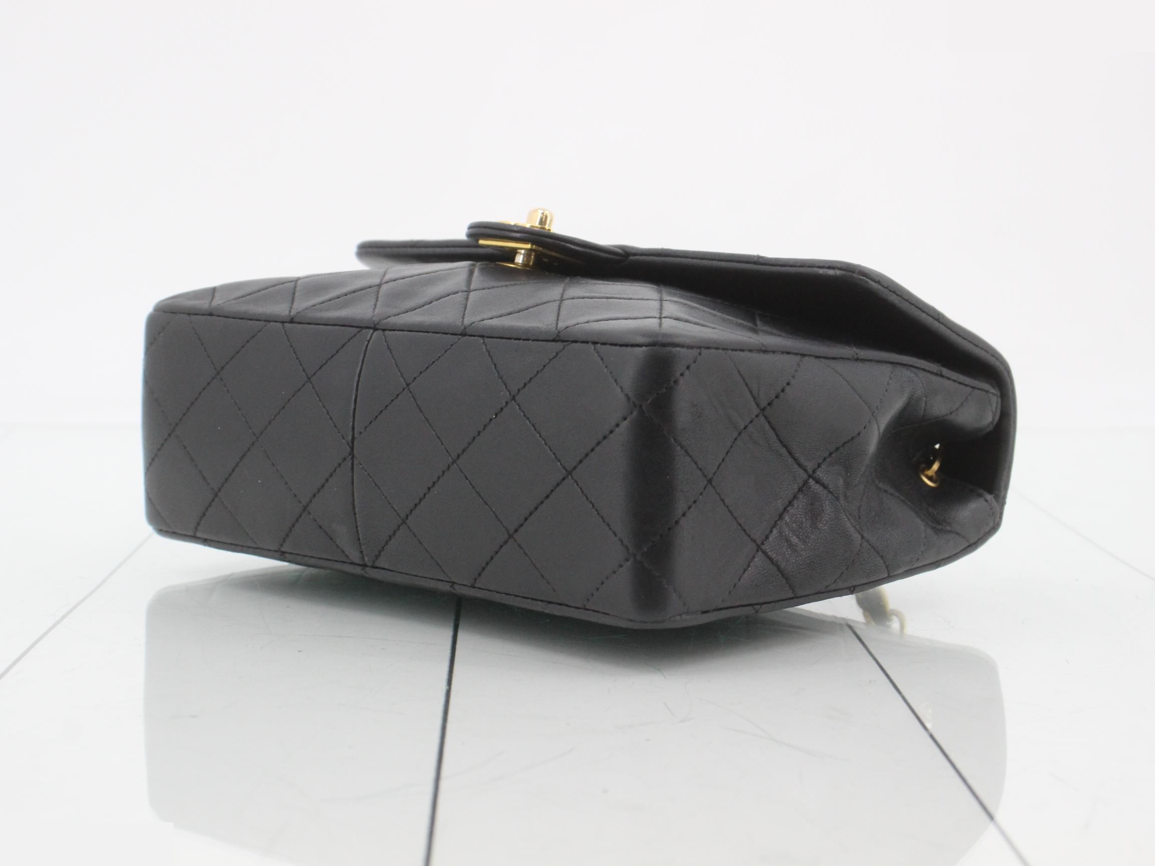 Matelassé shoulder bag, unit number 2. — view 6