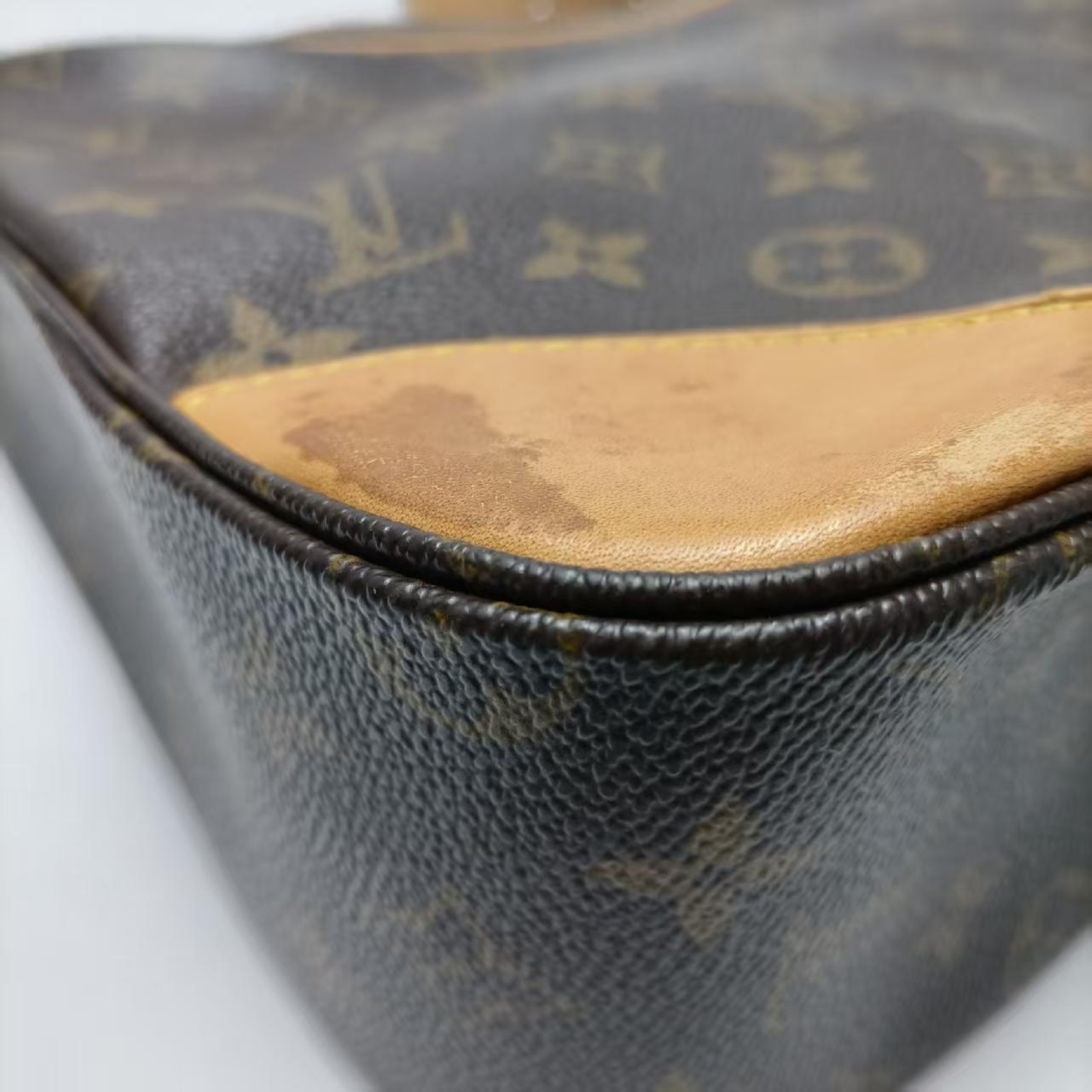 Boulogne PU shoulder bag — view 8