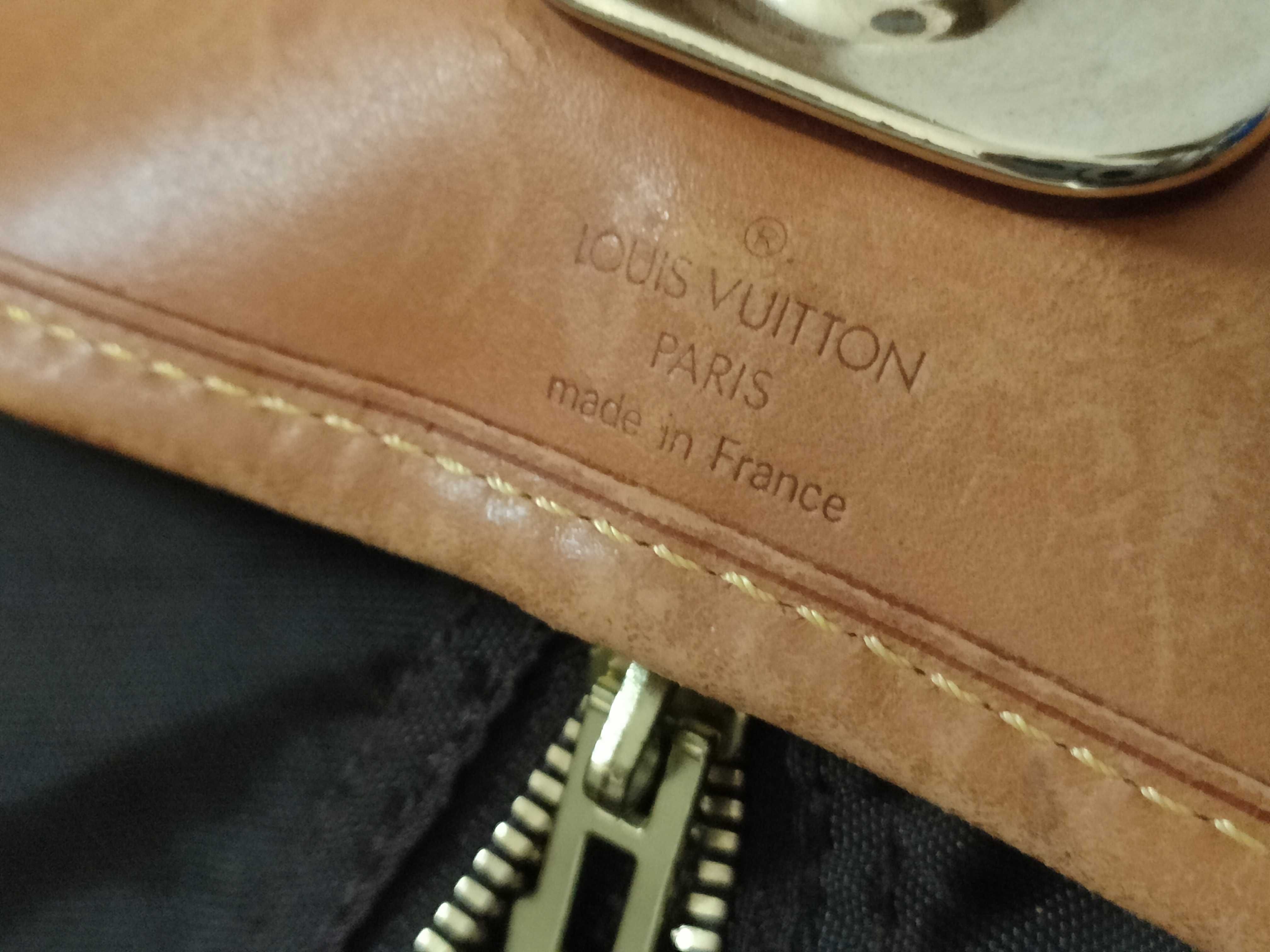 Monogram Louis Vuitton LV Monogram Us Porteau Habits Bag with Hanger — view 11