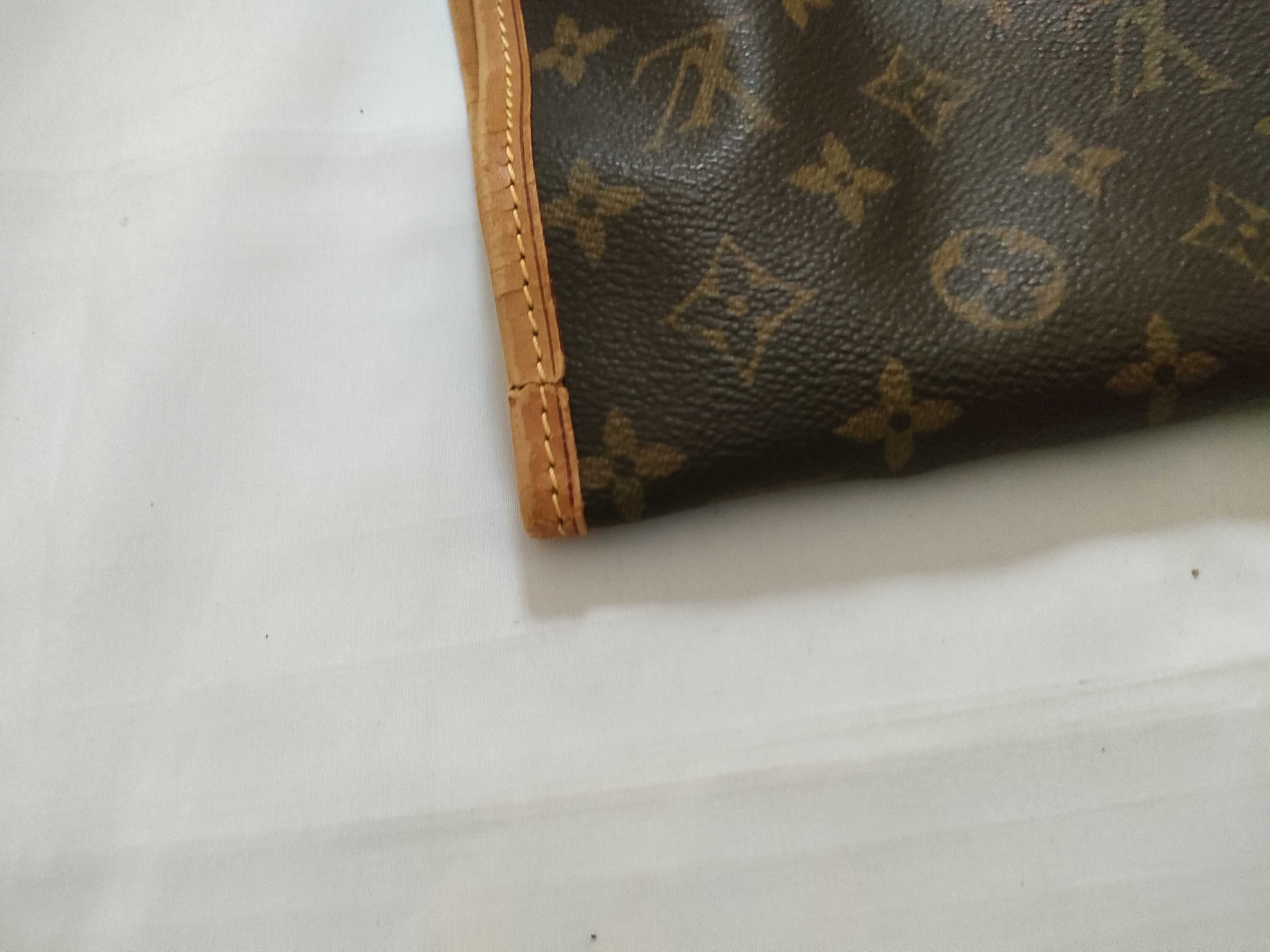 Monogram Louis Vuitton LV Monogram Us Porteau Habits Bag with Hanger — view 3