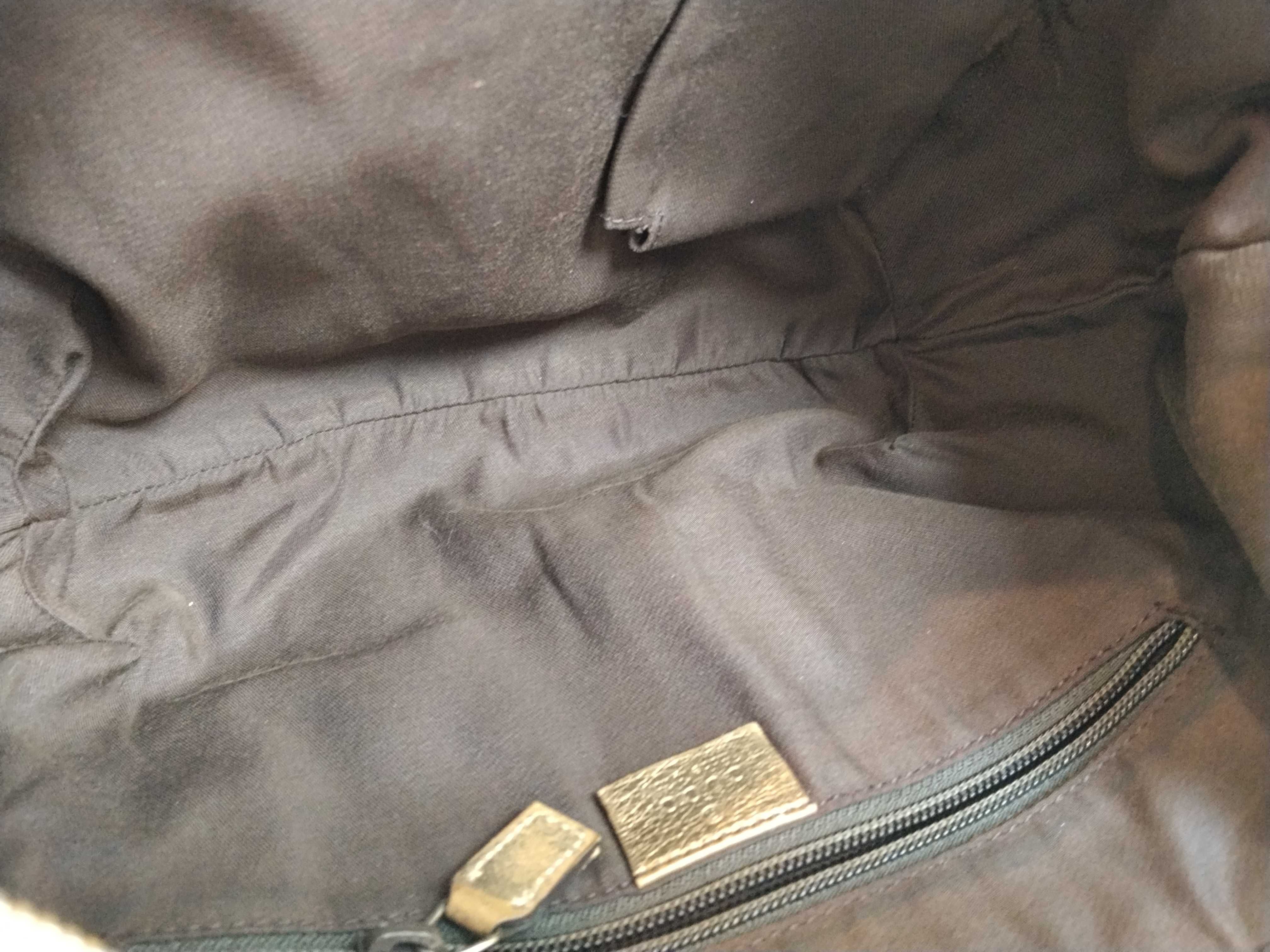 GG Canvas Shoulder Bag, Moon-shaped, 181092 — view 9