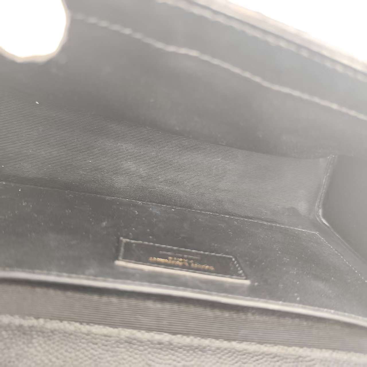 【*Shipped from: China*】SAINT LAURENT Envelope Leather Shoulder Bag — view 9