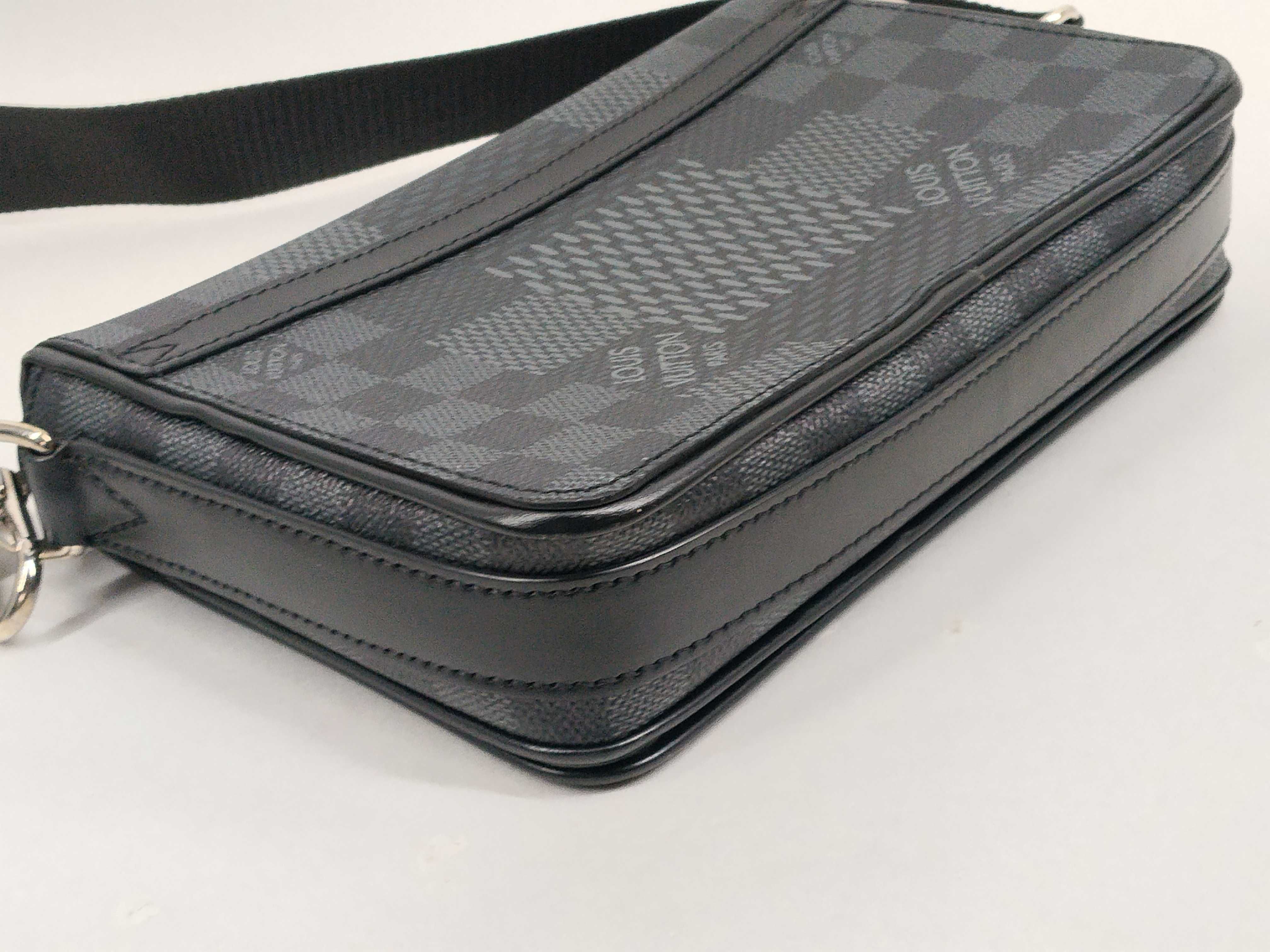 Damier Graphite Studio Messenger Shoulder Bag N50013 IC Chip Shoulder Bag — view 4