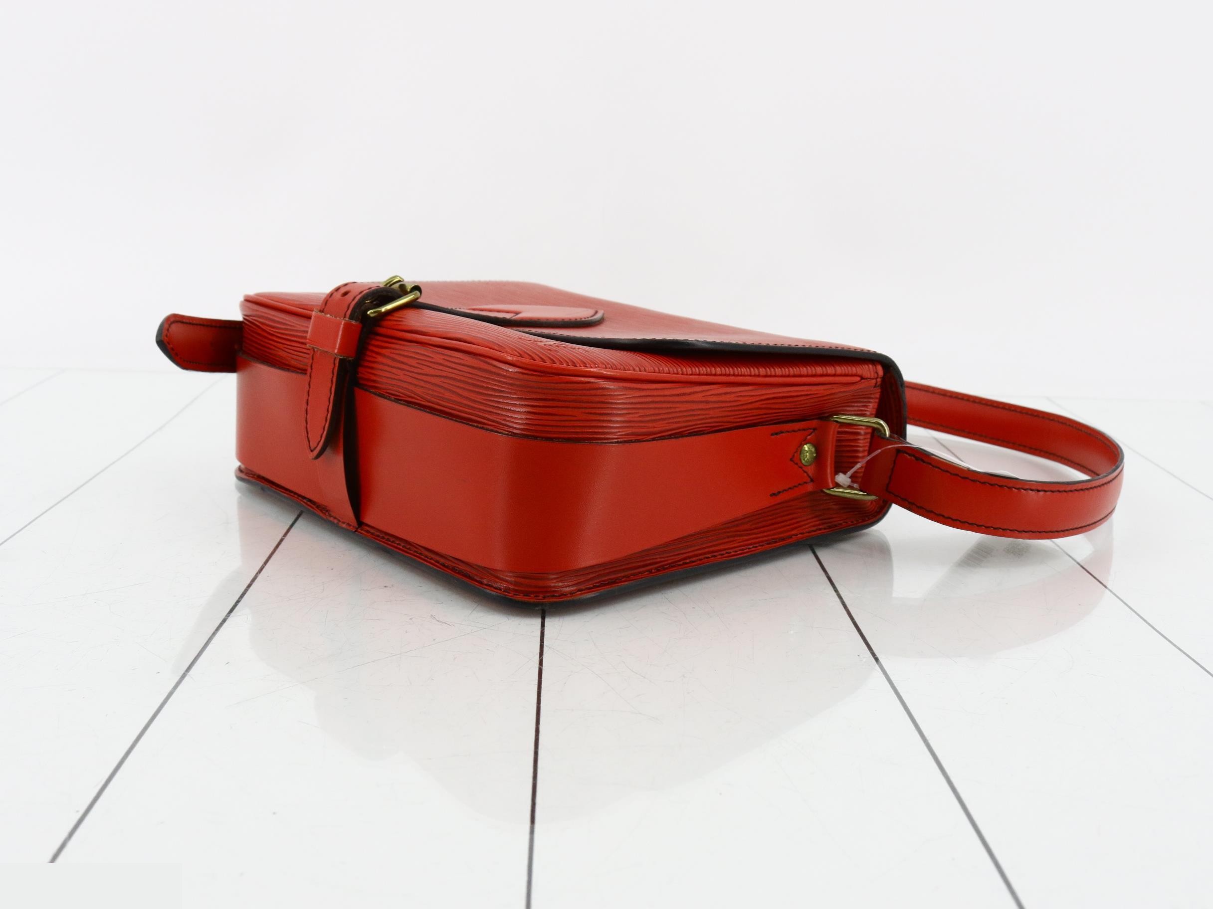 Epi Leather Cartouchiere Shoulder Bag M52247 MI8904 — view 6