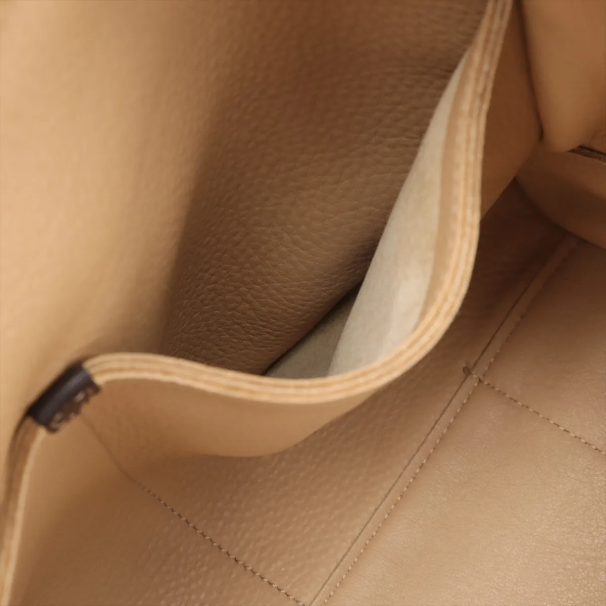 Amazona 50 Suede Handbag Beige x Brown — view 11