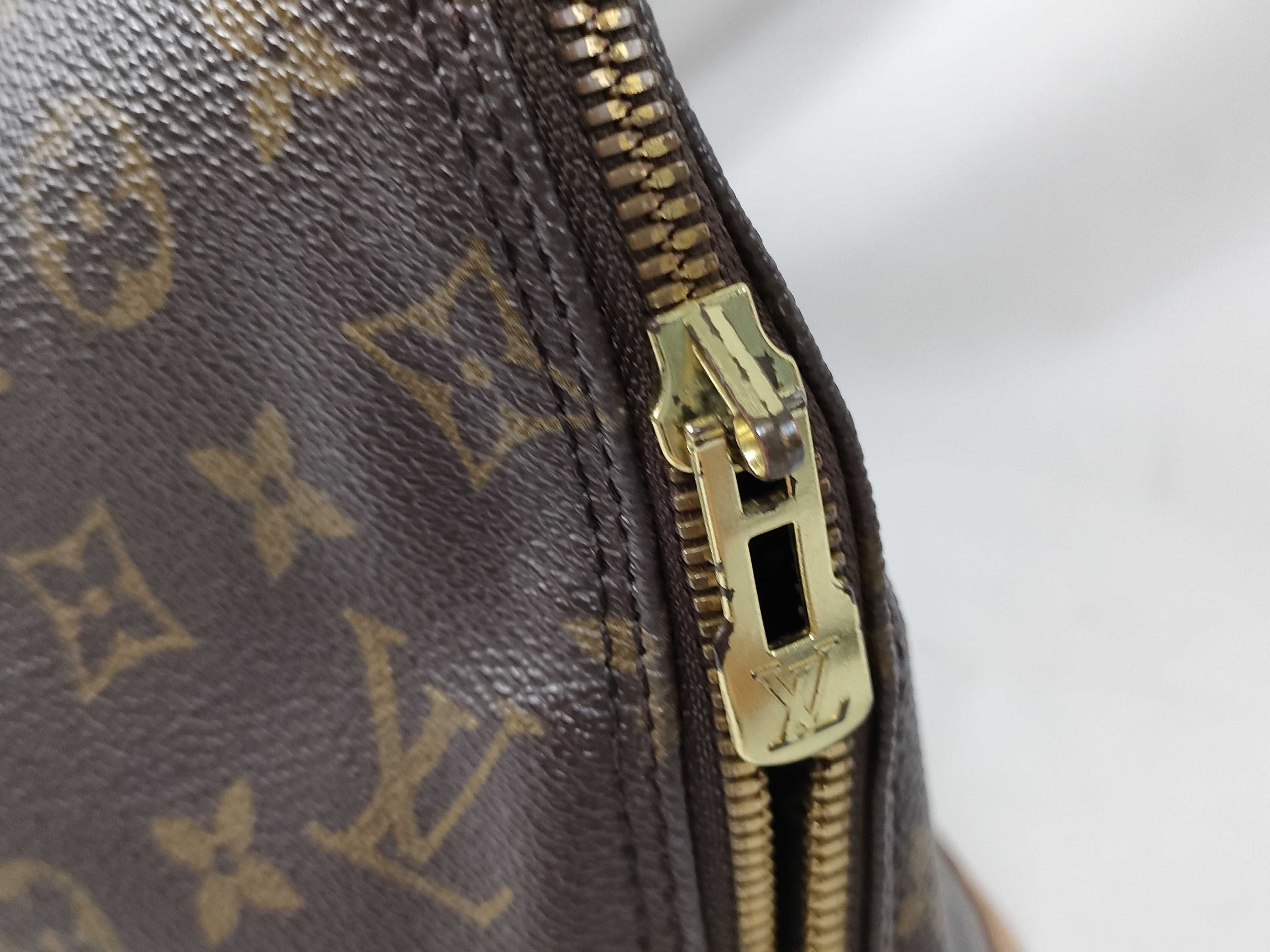 Monogram Alma PM M51130 Handbag — view 6