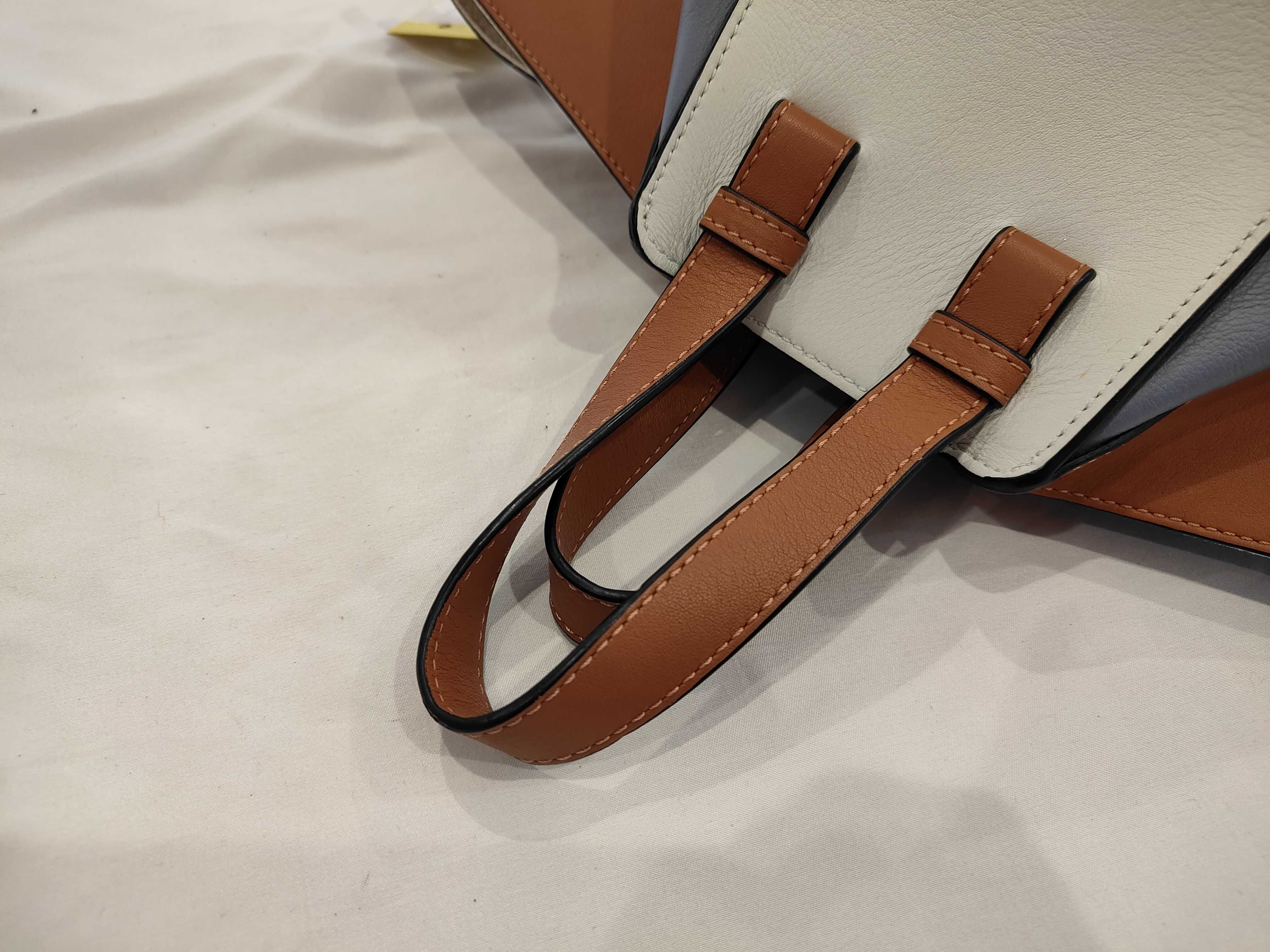 Hammock Small 2-way Shoulder Bag — view 6