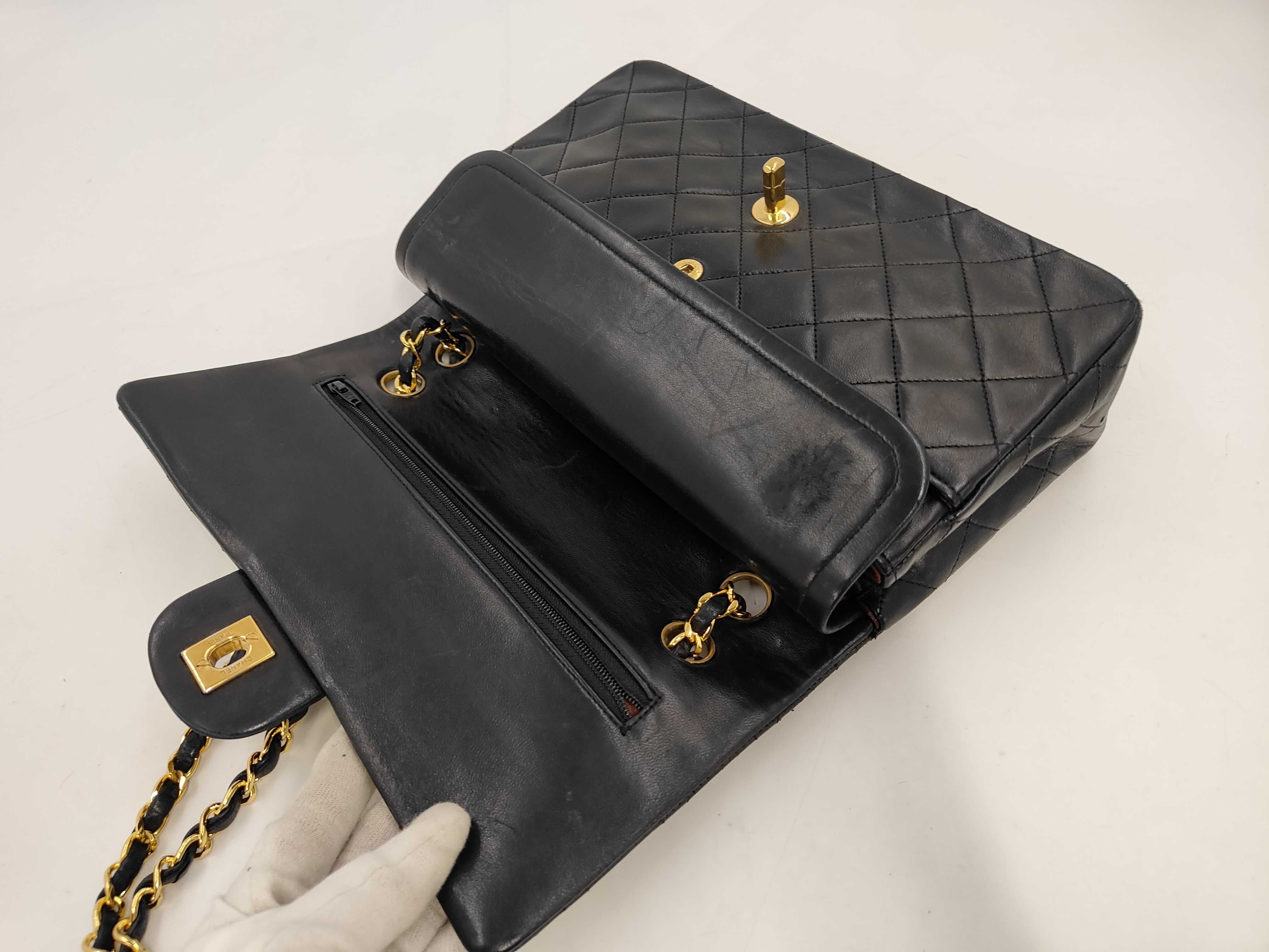 Matelassé 25 Lambskin Double Flap Double Chain Shoulder Bag — view 8