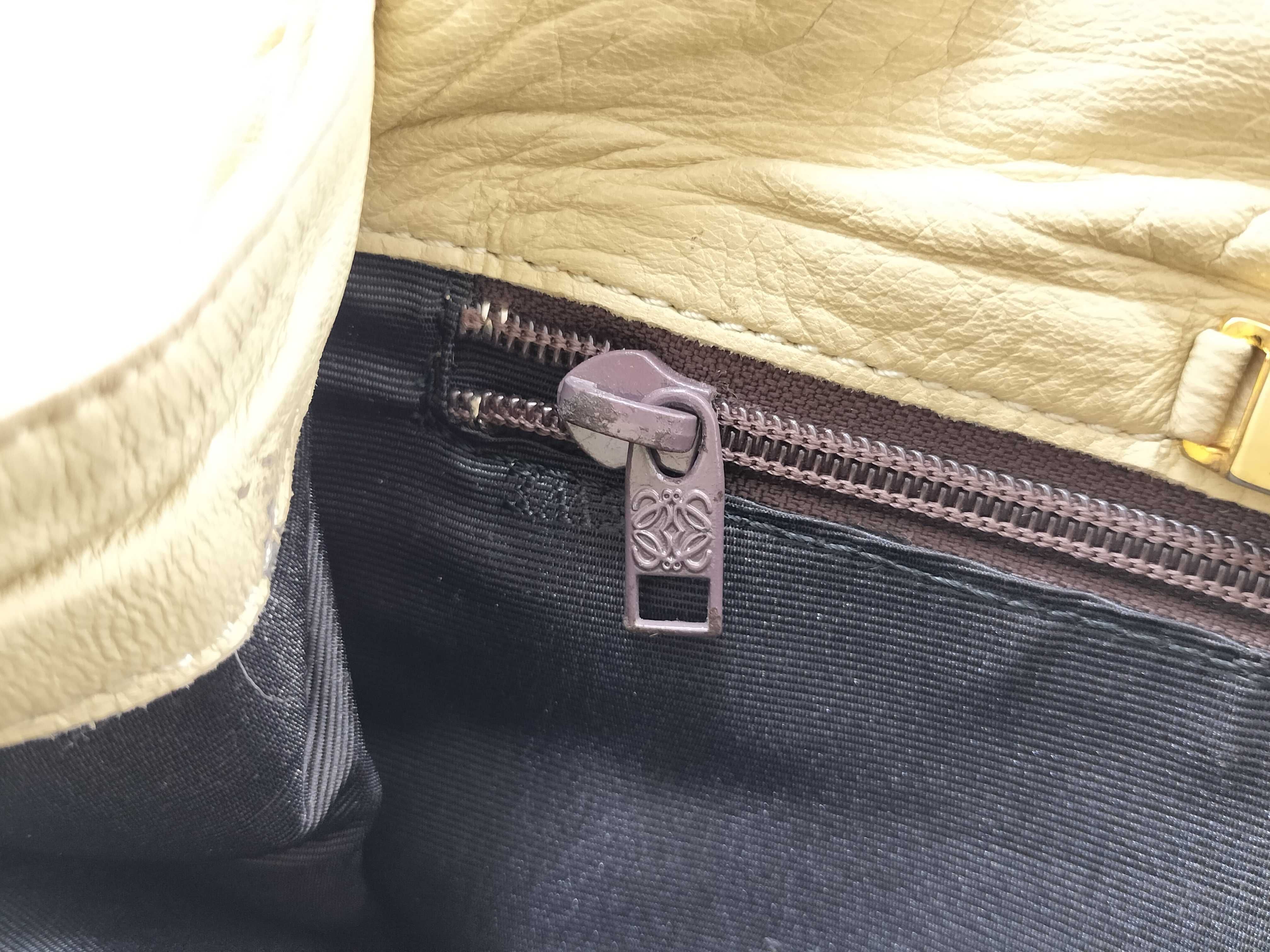 (Loewe) Bag 7 Shoulder Bag — view 13