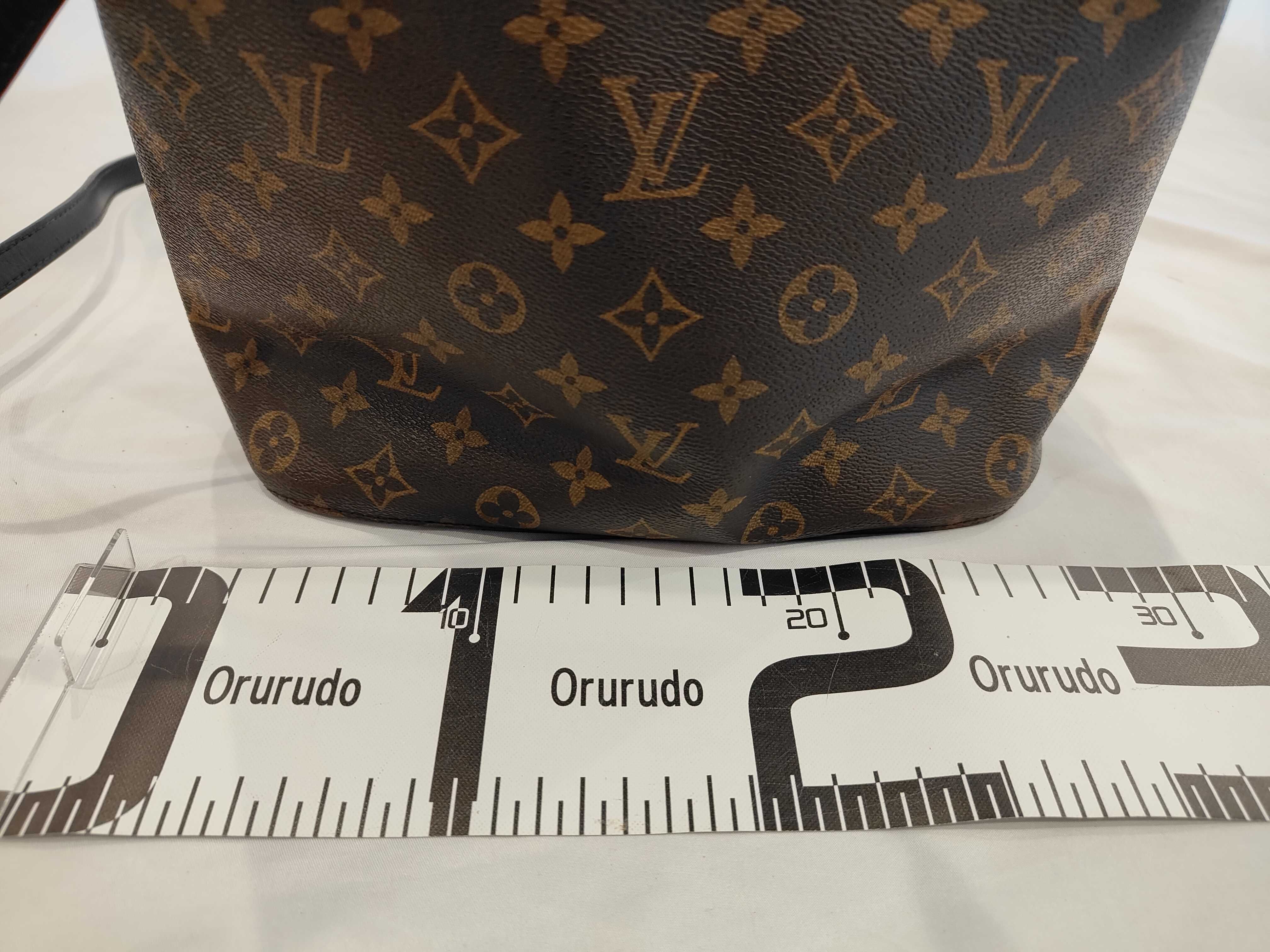 Monogram NeoNoe M44020 SP0127 Shoulder Bag — view 2
