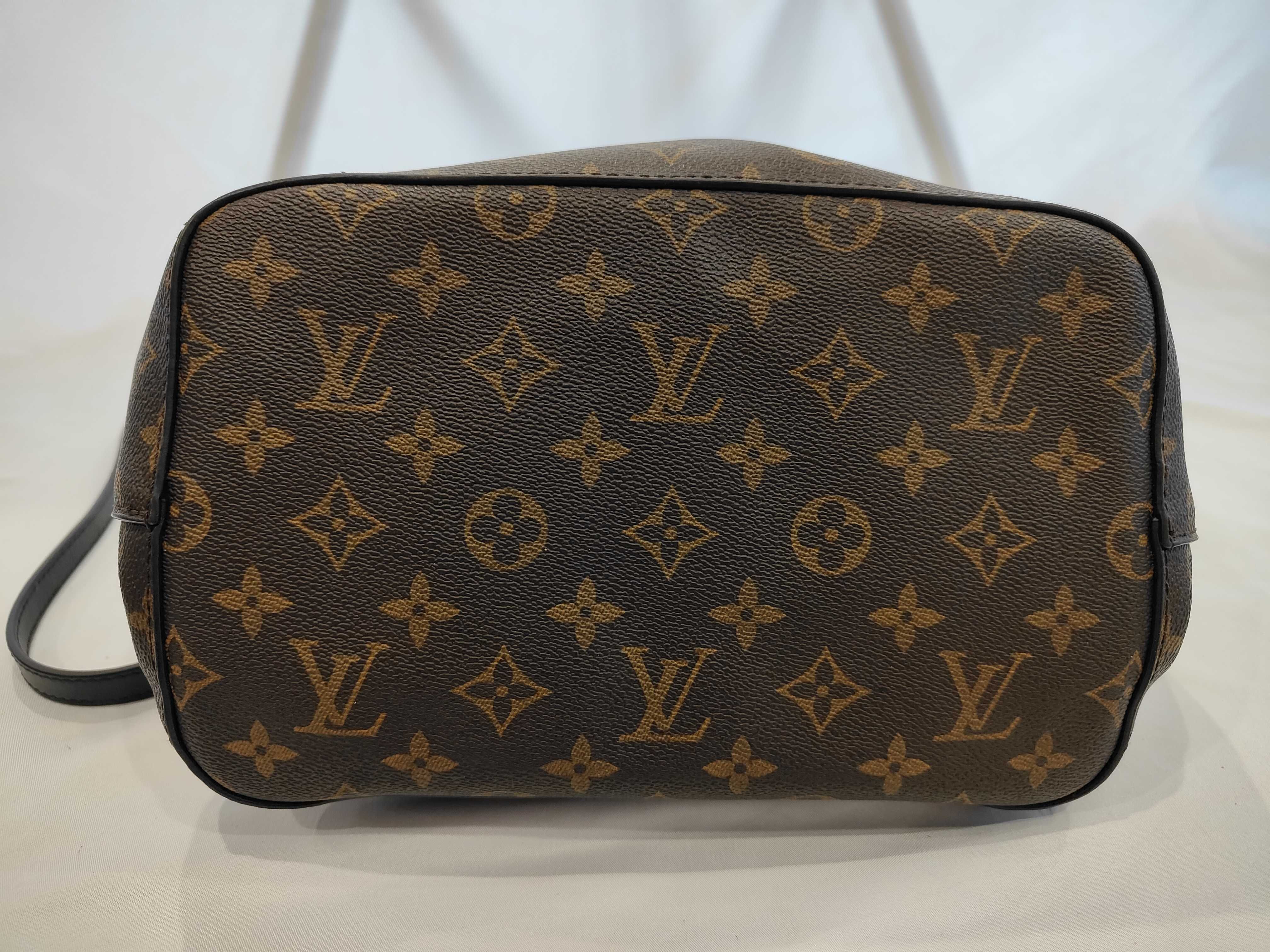 Monogram NeoNoe M44020 SP0127 Shoulder Bag — view 3