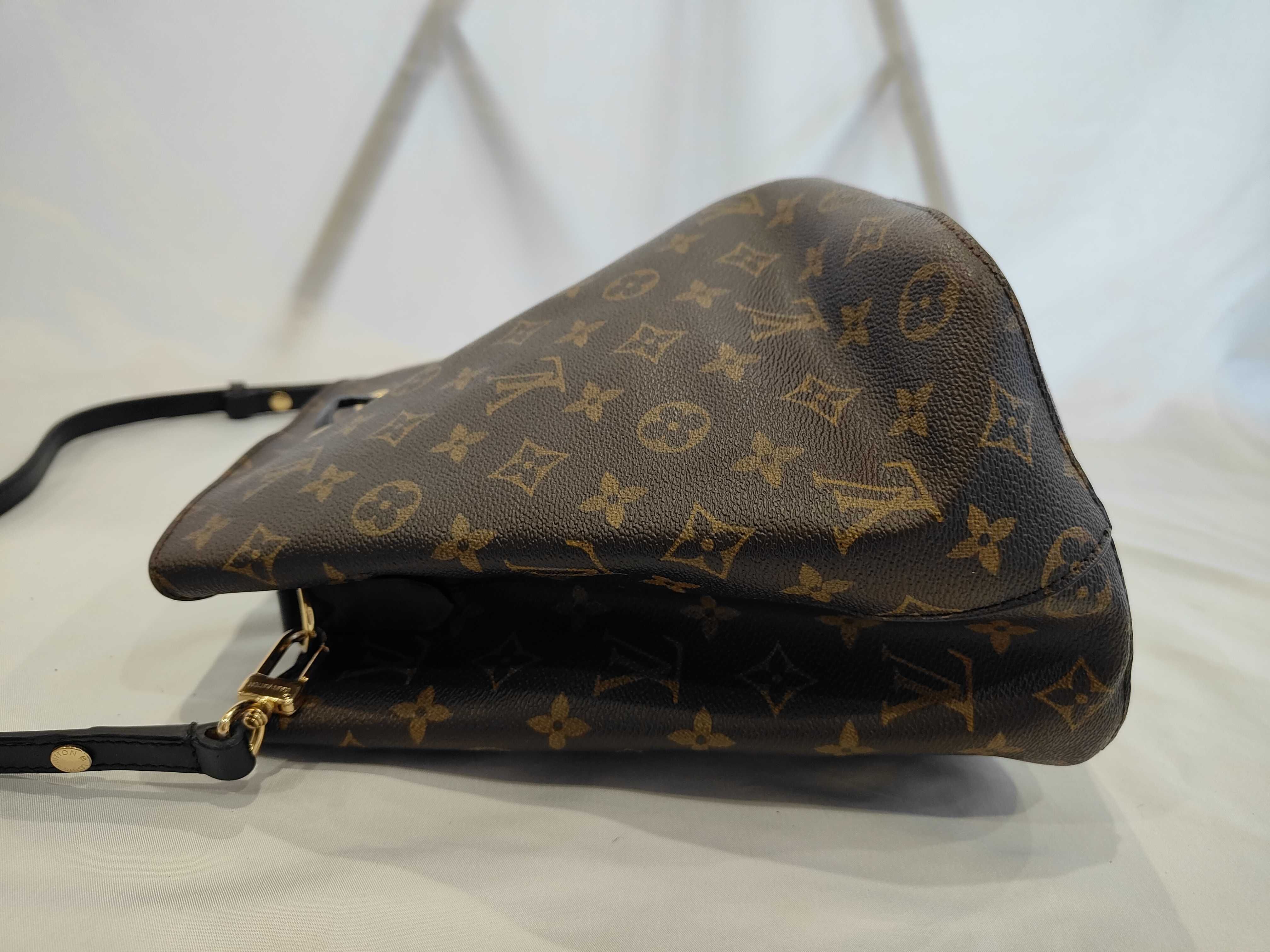 Monogram NeoNoe M44020 SP0127 Shoulder Bag — view 5