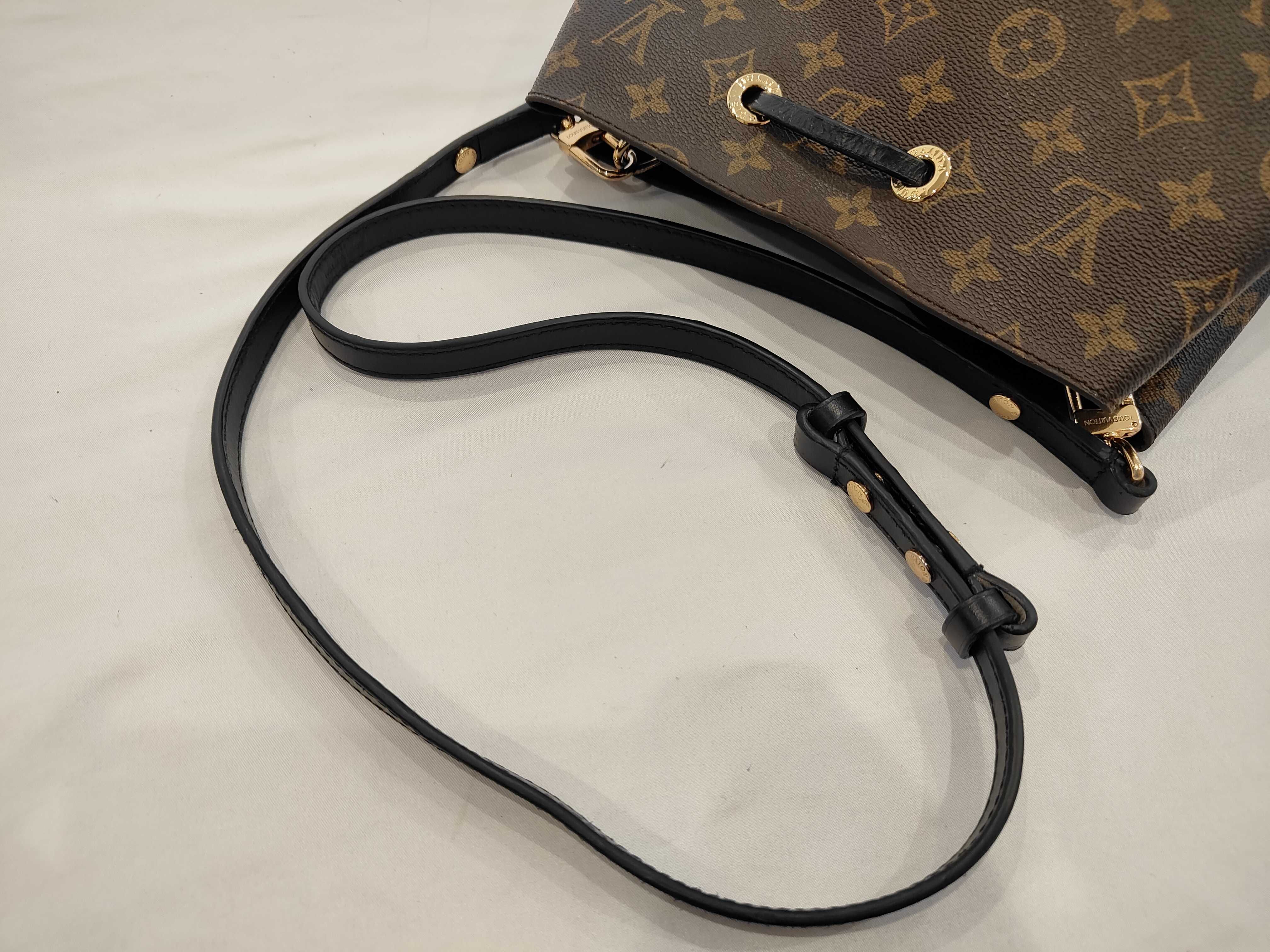 Monogram NeoNoe M44020 SP0127 Shoulder Bag — view 6