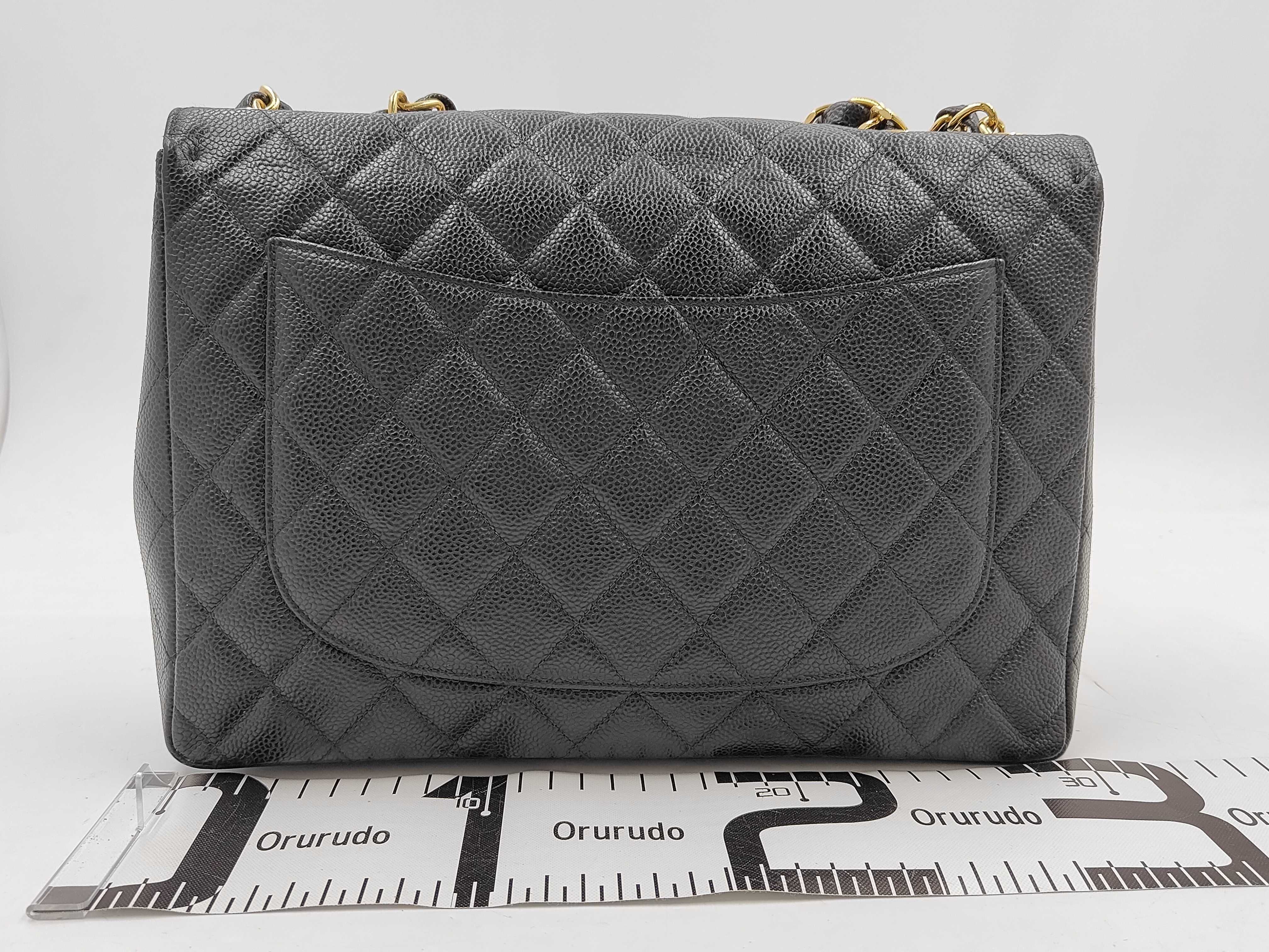 Matelassé Chain Shoulder Bag, Caviar Leather, Black with Gold Hardware, 7990623 (Shoulder Bag) — view 2