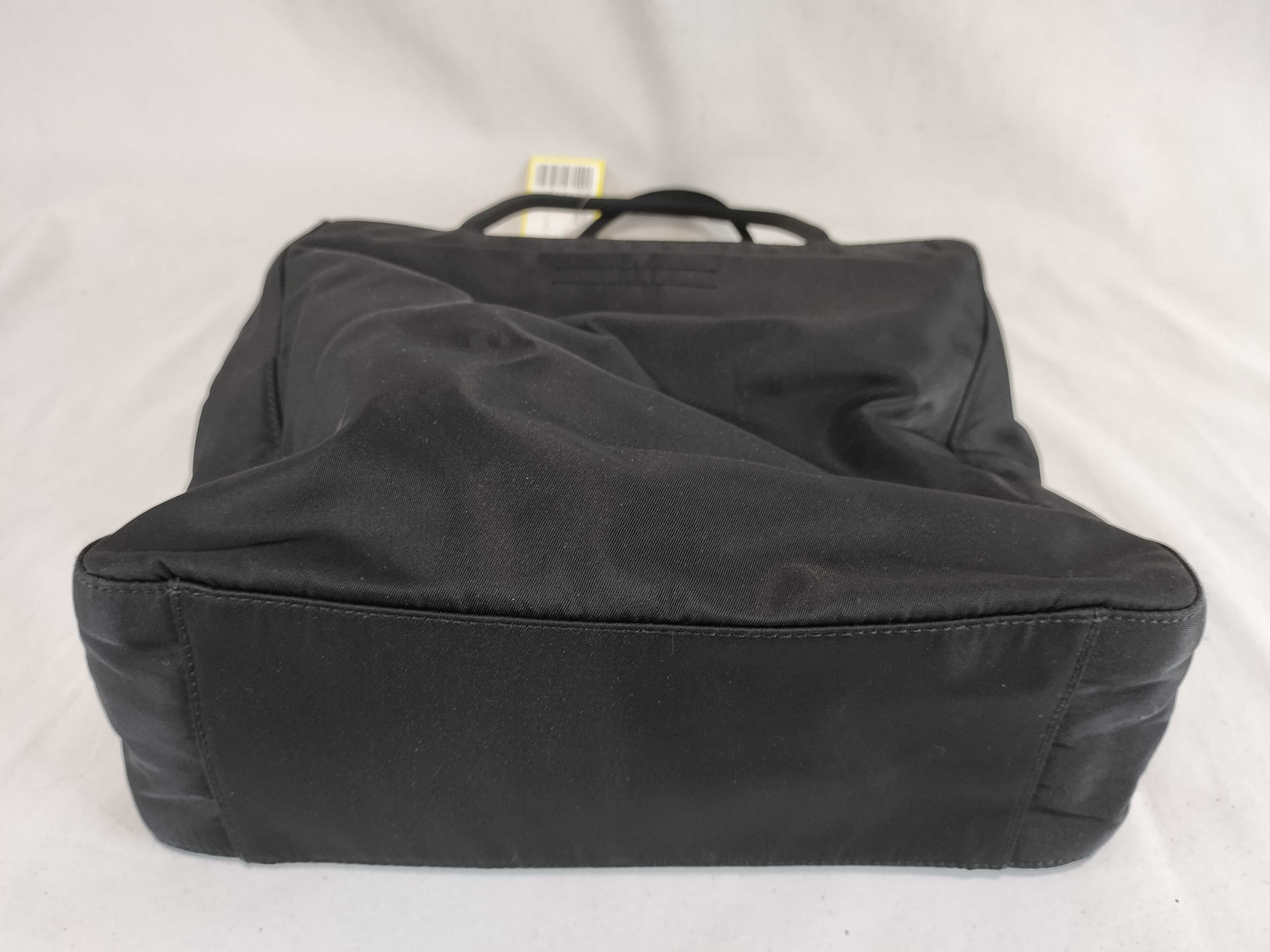 Nylon Tessuto Nylon Triangle Logo Tote Bag — view 7