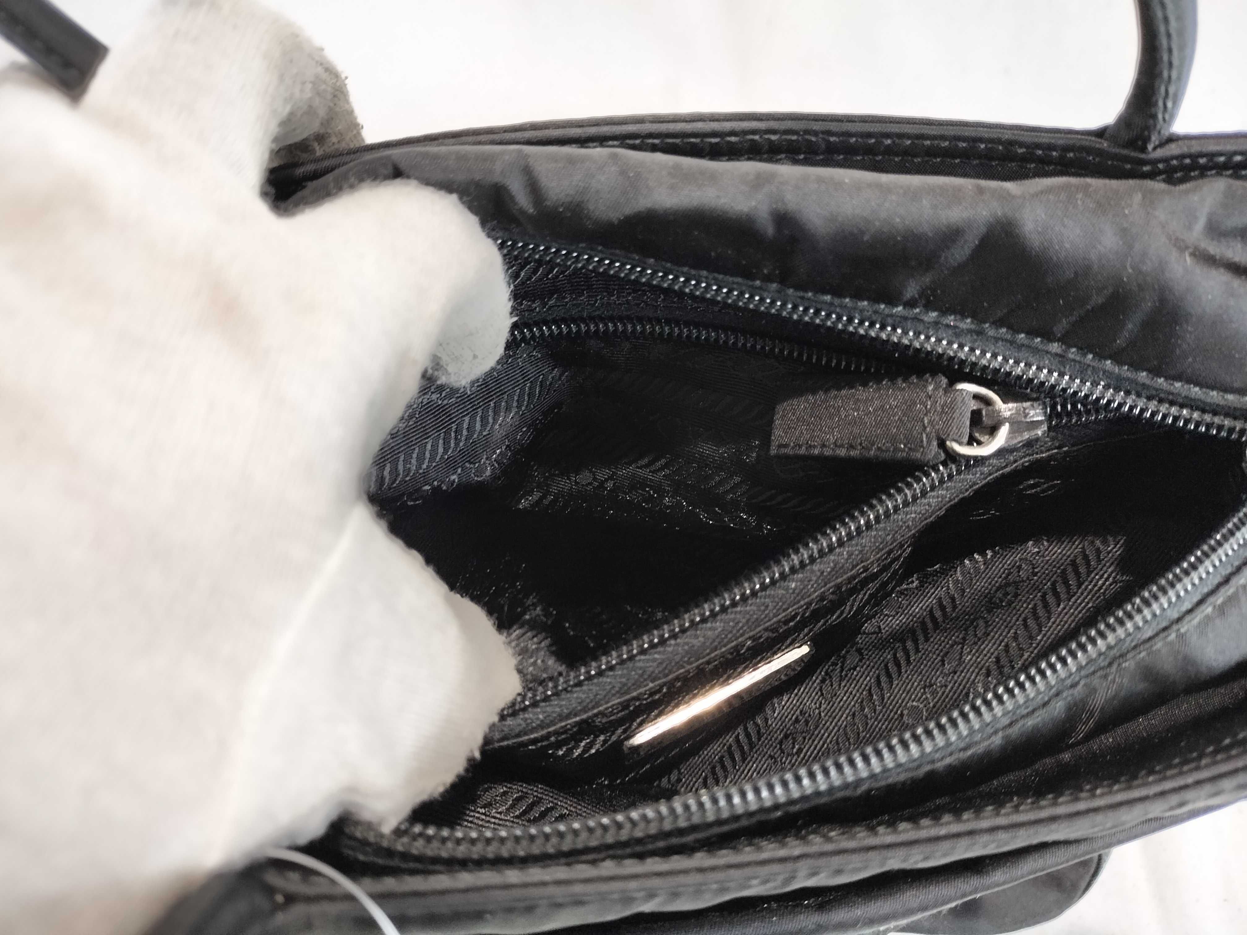 Nylon Tessuto Nylon Triangle Logo Tote Bag — view 10
