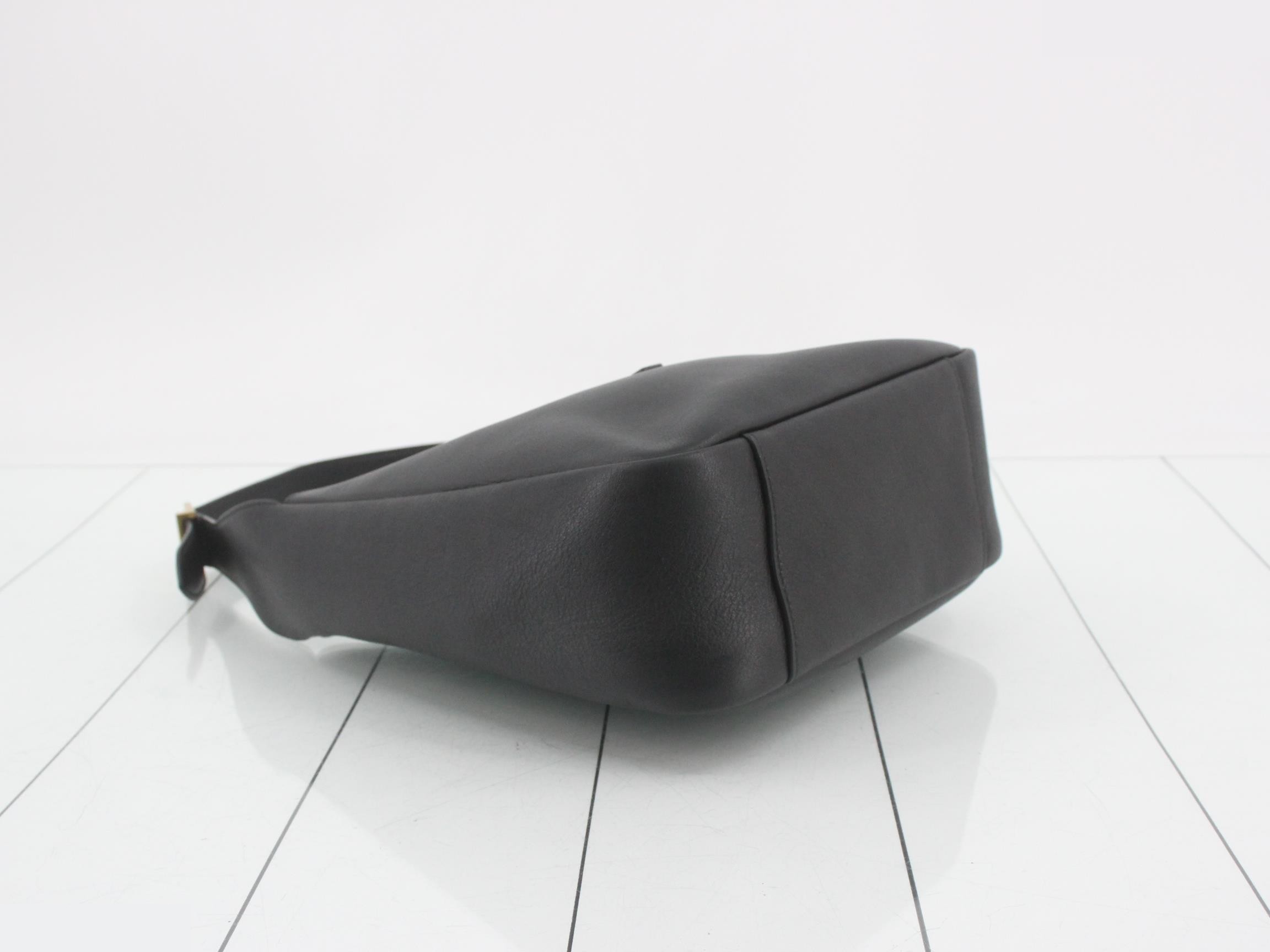 Hobo Leather One-Shoulder Bag — view 5